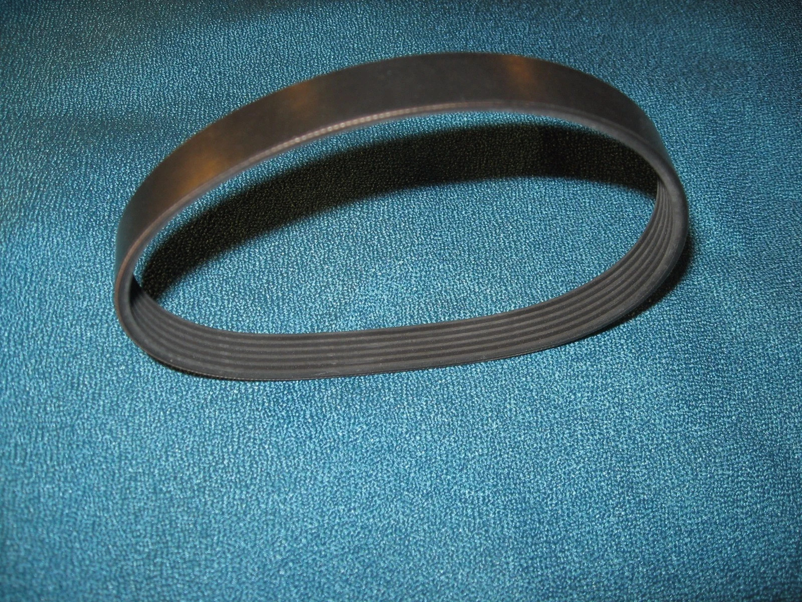 140-J-5 NEW POLY V MICRO-V   V-BELT Rubber 140J5 with 5 Ribs WIDE