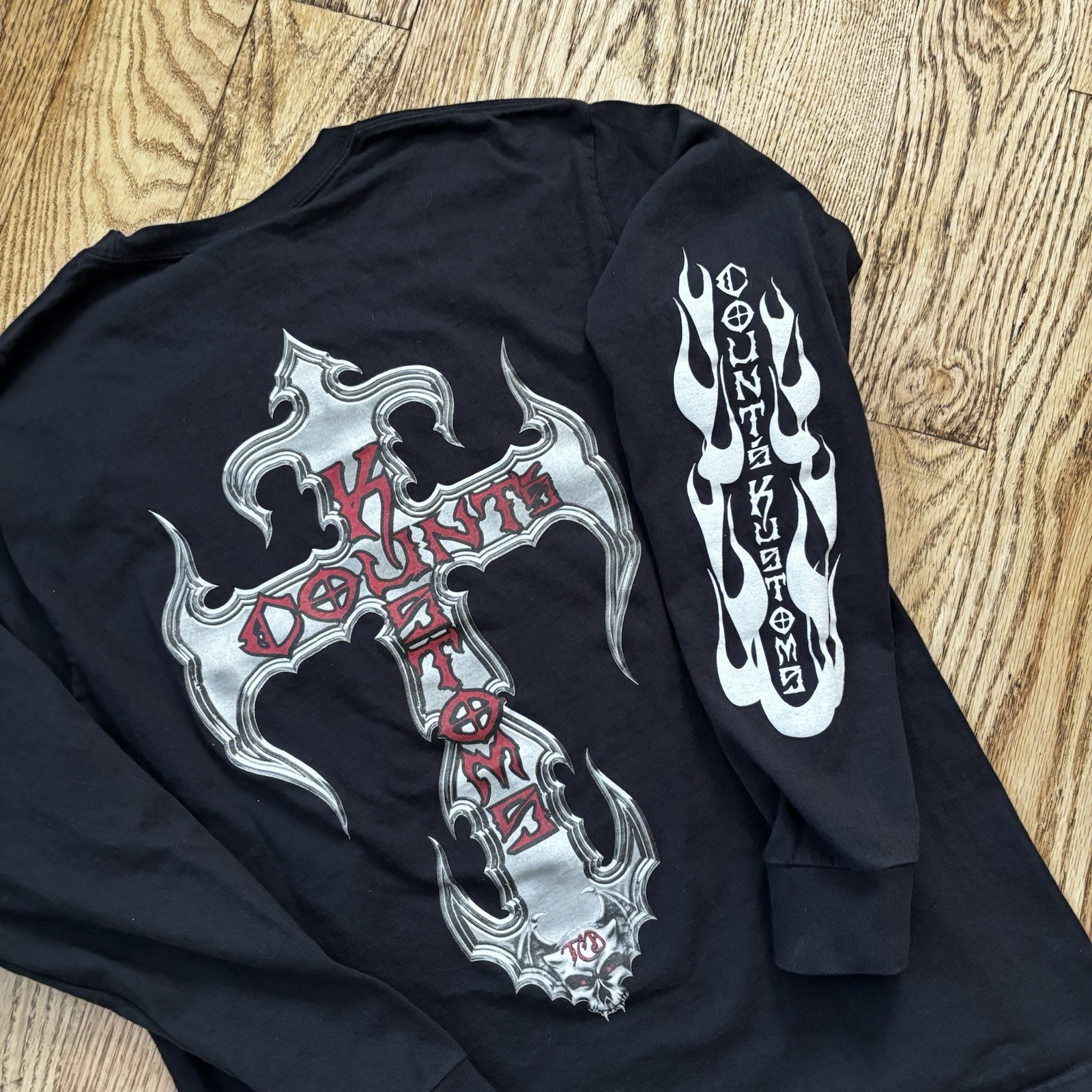Vintage Y2K Counts Kustoms Shirt Size Large Black Flames Cross Las Vegas Grunge gallery