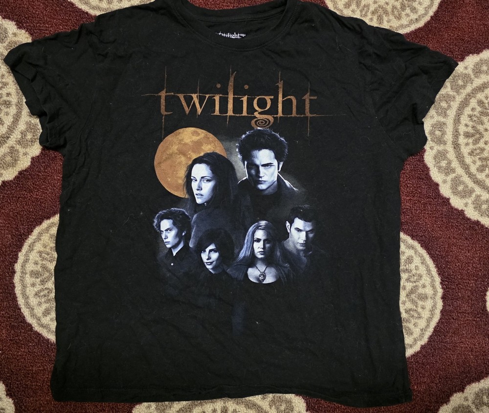 Twilight Saga Cast Faces Graphic T Shirt Unisex Size Medium Vampire