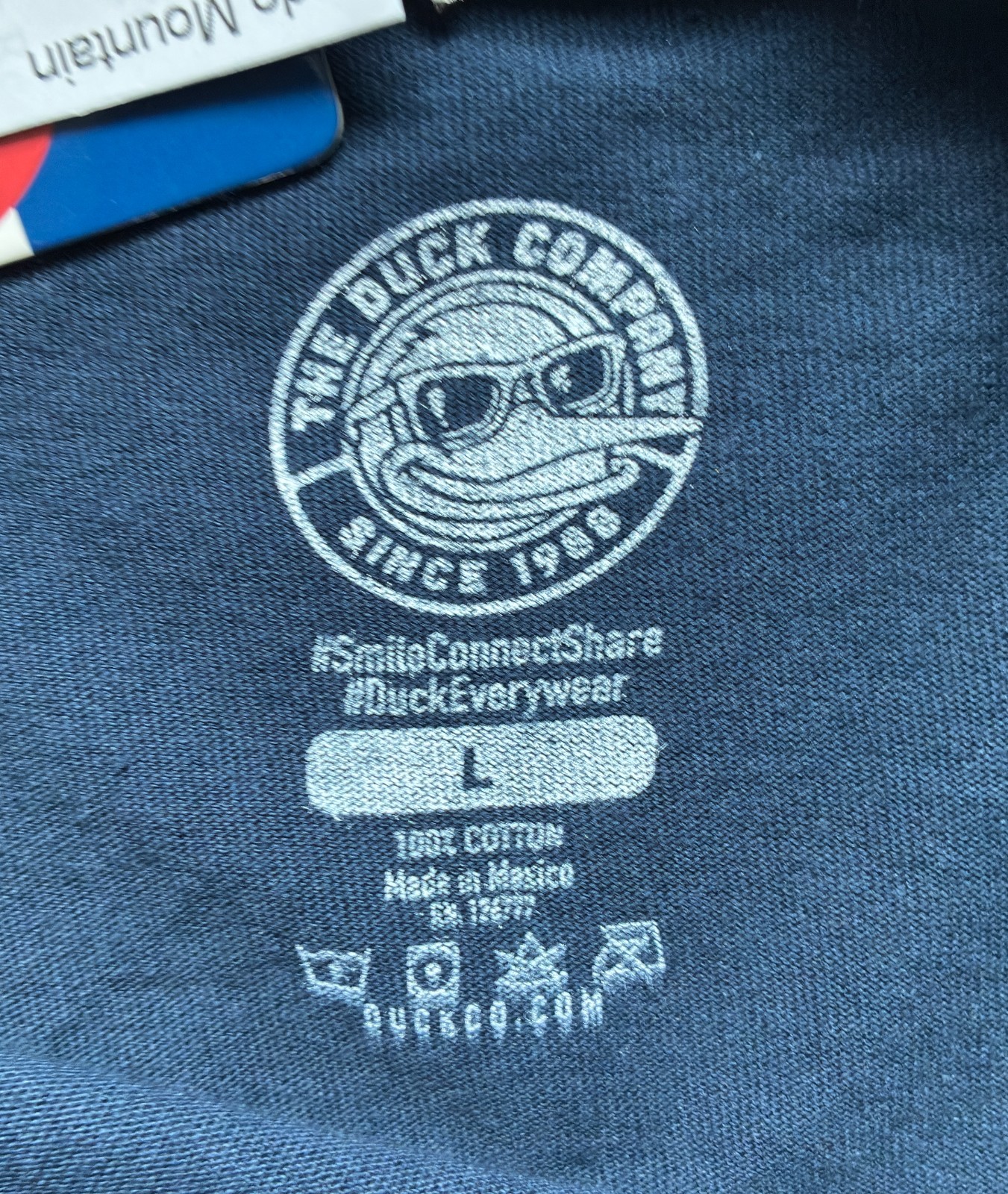 Duck Company Vail Colorado (Large) Blue T-Shirt (100% Cotton) gallery