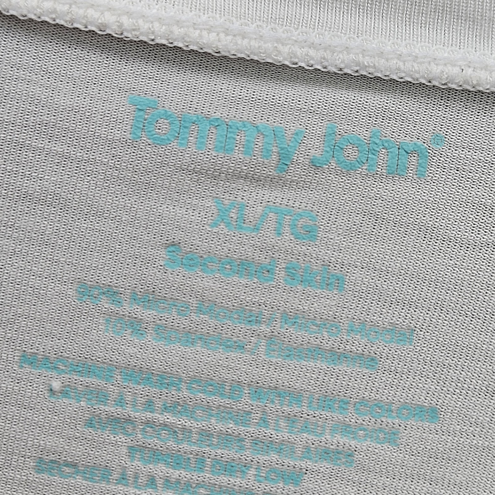 Tommy John Second Skin T Shirt Men XL White Stretch Base Layer Tee No Stains gallery