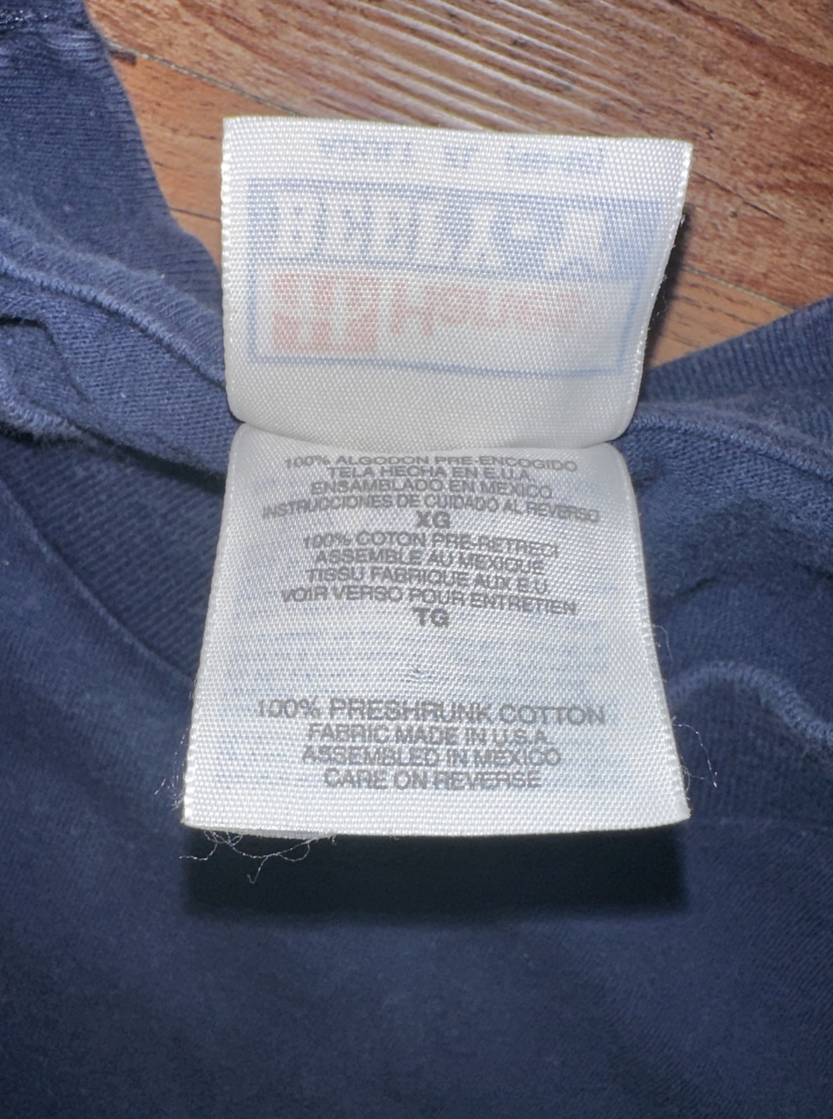 Vintage 90s Discovery Channel Tee T Shirt XL Explore Your World TV Movie Promo gallery