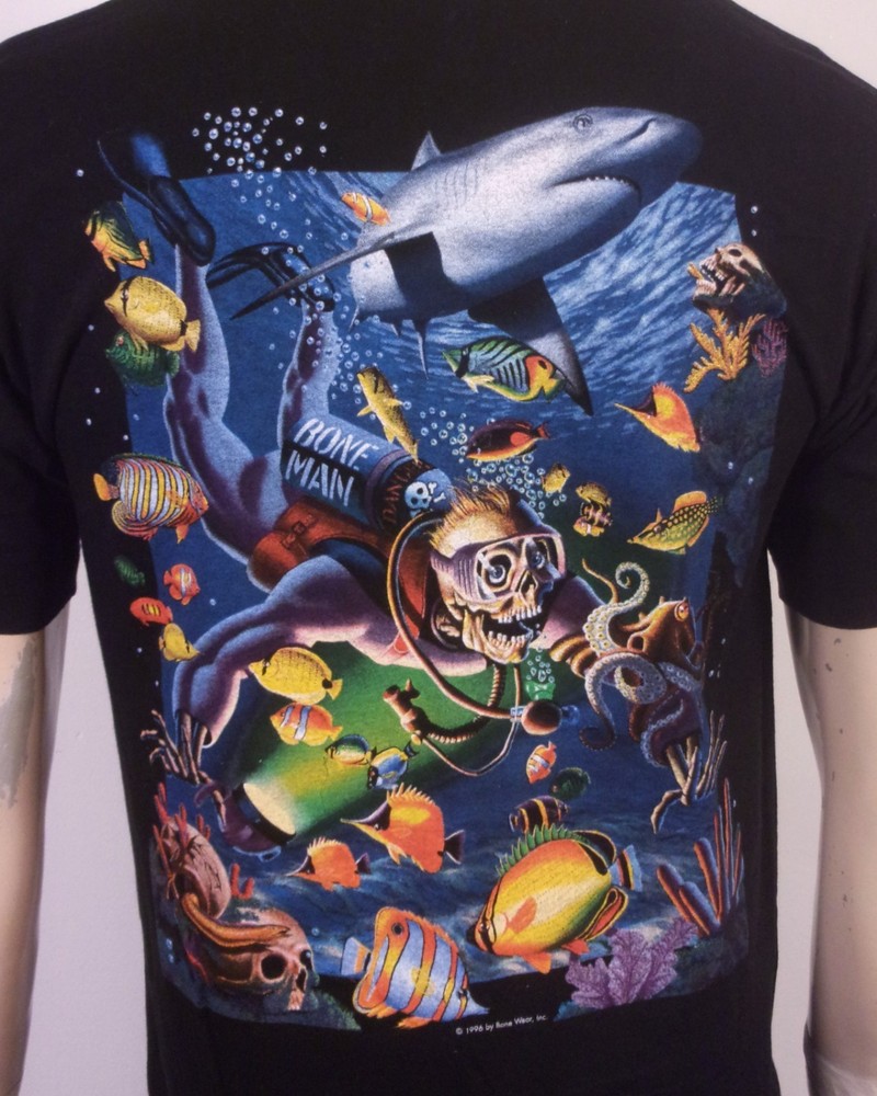 vintage 90s single stitch Bone Man 1996 T-Shirt Scuba Diving USA sz M