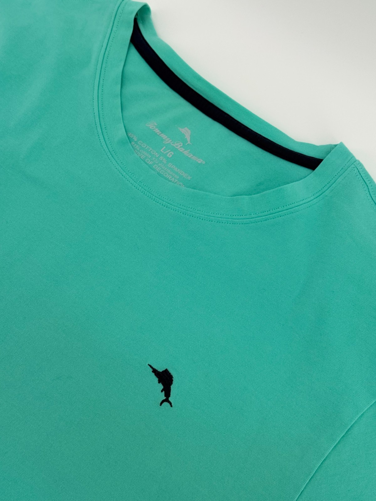 Tommy Bahama Shirt Men's Large Green Marlin Logo Cotton Spandex Short Sleeve gallery