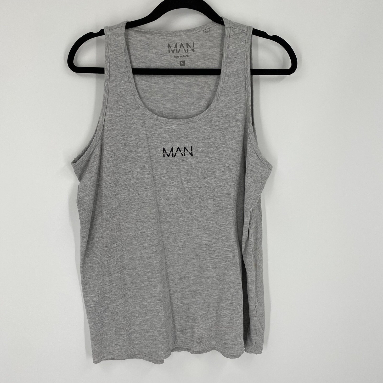 Man BooHoo Men Men’s Scoop Neck Gray Sleeveless Shirt size M gallery