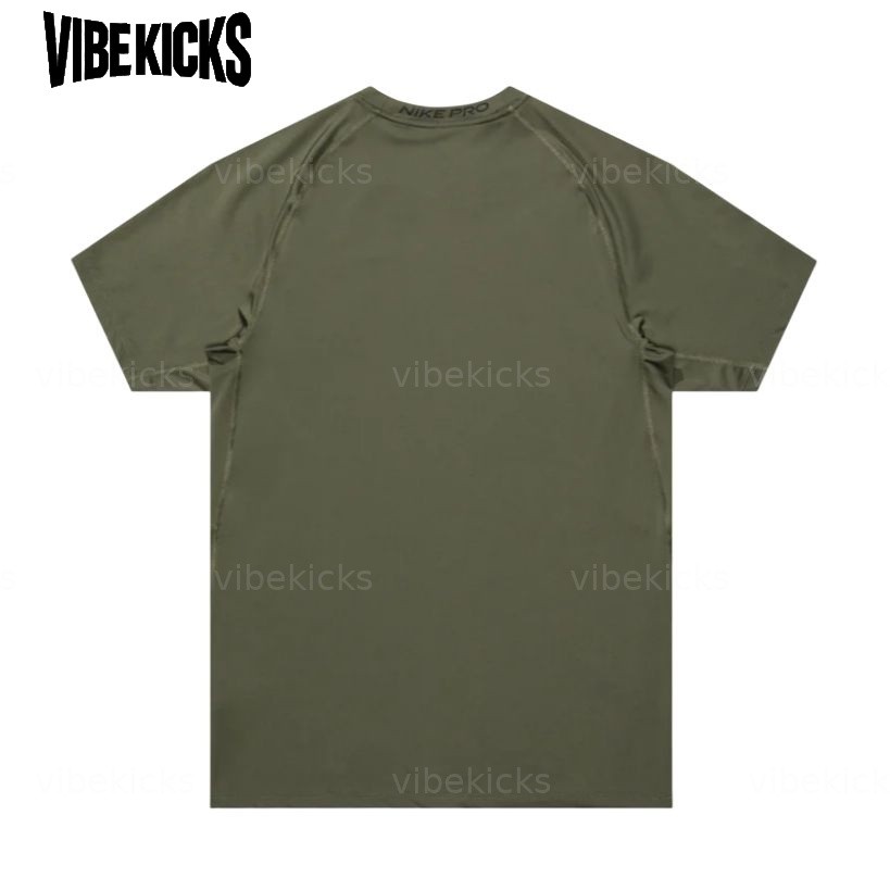 Nike T Shirts Men's Green Crew Neck Moderate IQ7360-222 New gallery