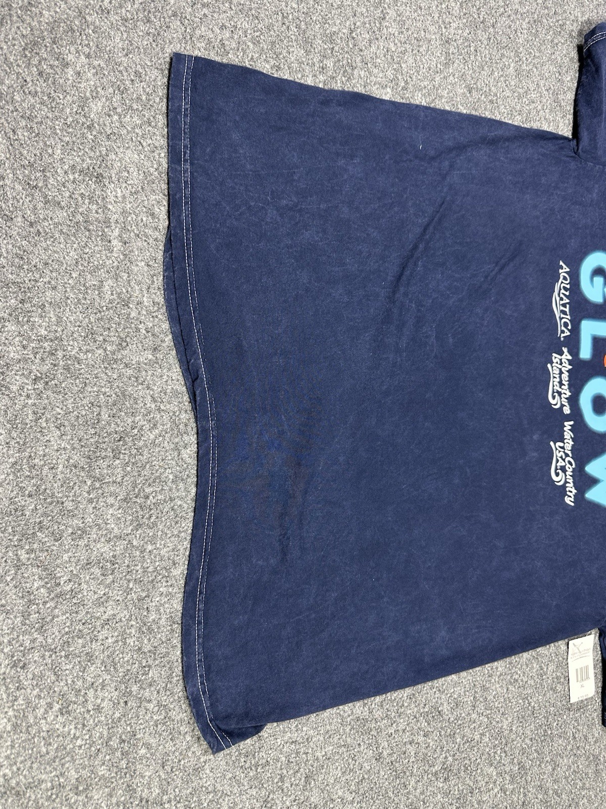 SeaWorld Aquatica Aqua Glow Shirt XL Blue Short Sleeve Cotton NEW gallery