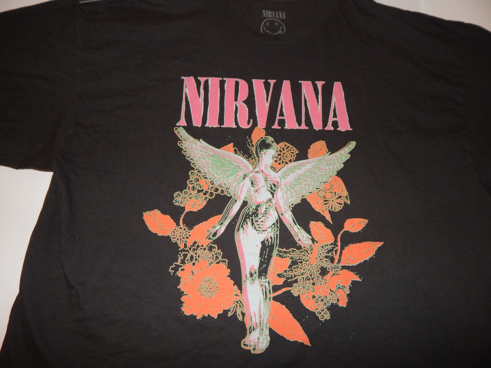 🪽 Nirvana “In Utero” Angel Tee 1x/2x (25) gallery