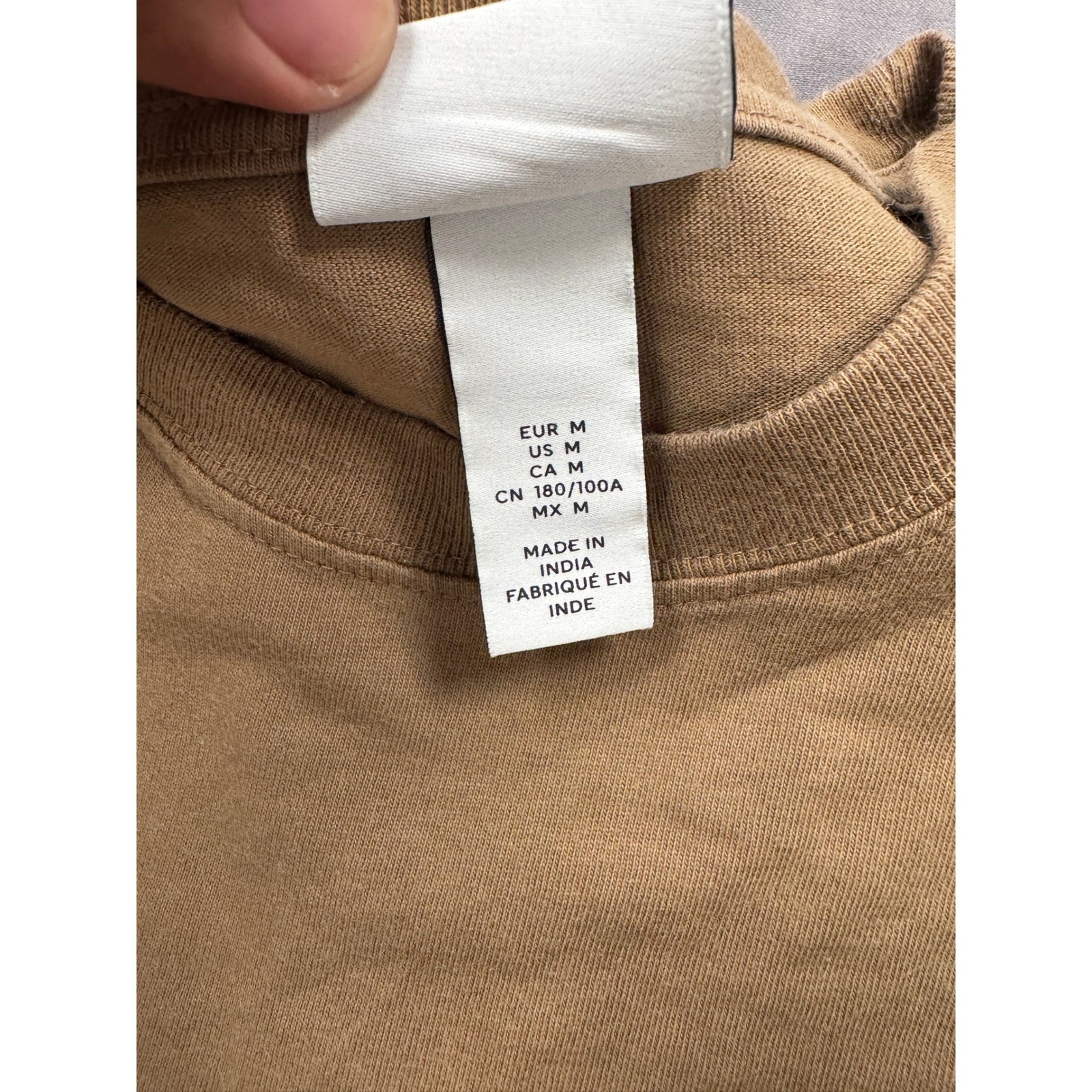 HM Mens Never Ending Cities Graphic T-Shirt Tan Relaxed Fit Medium NY Paris gallery