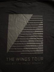 BTS Wings Tour 2017 Black T Shirt Medium K Pop Concert Trilogy Tee