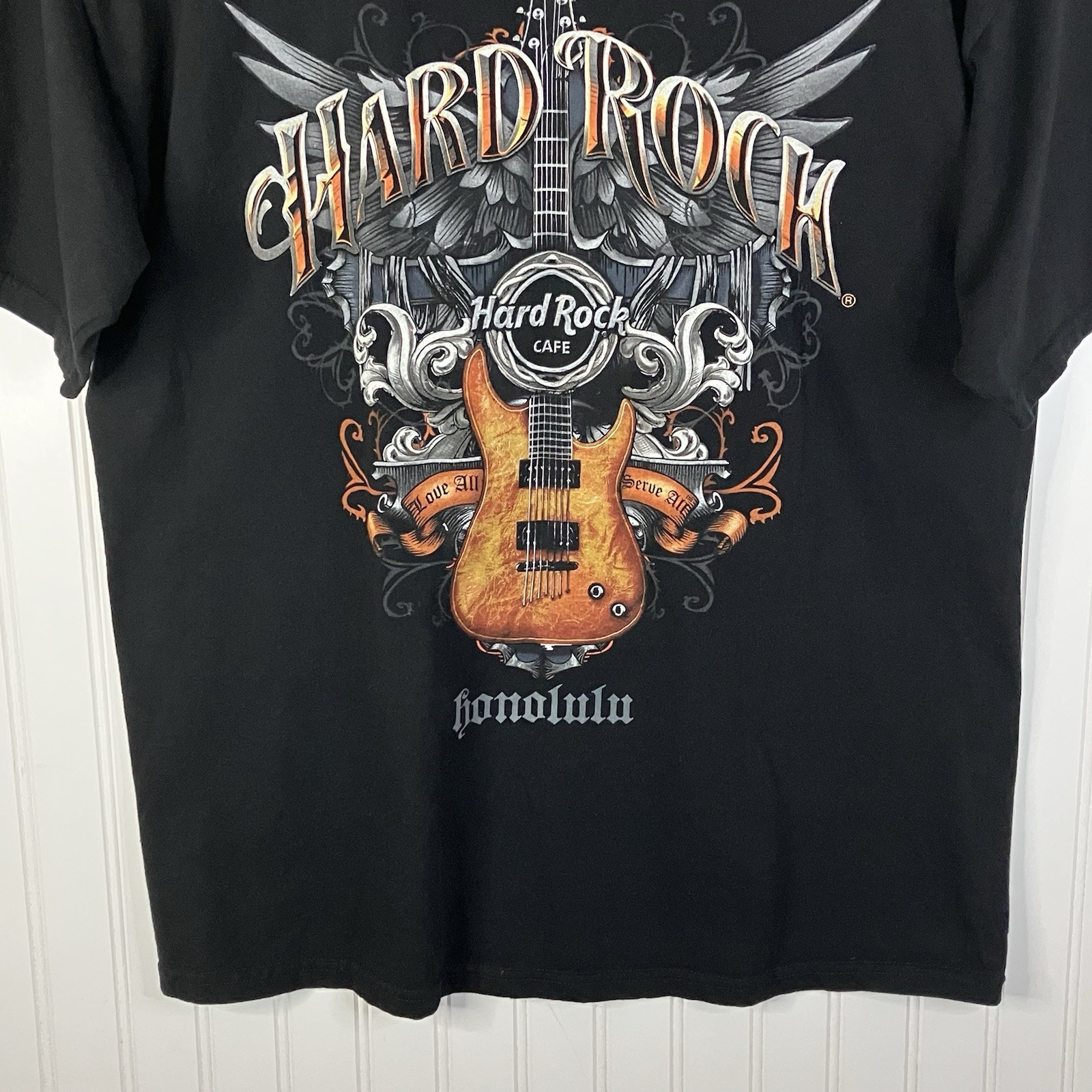 Hard Rock Cafe Honolulu Hawaiian Guitar Graphic T-Shirt Mens XL Black gallery