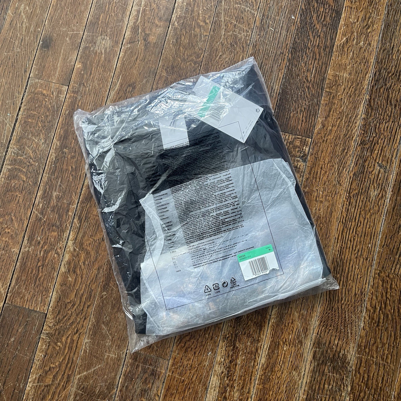 Supreme x Nike ACG Grid T-Shirt (Black) XL DO6860-010 gallery