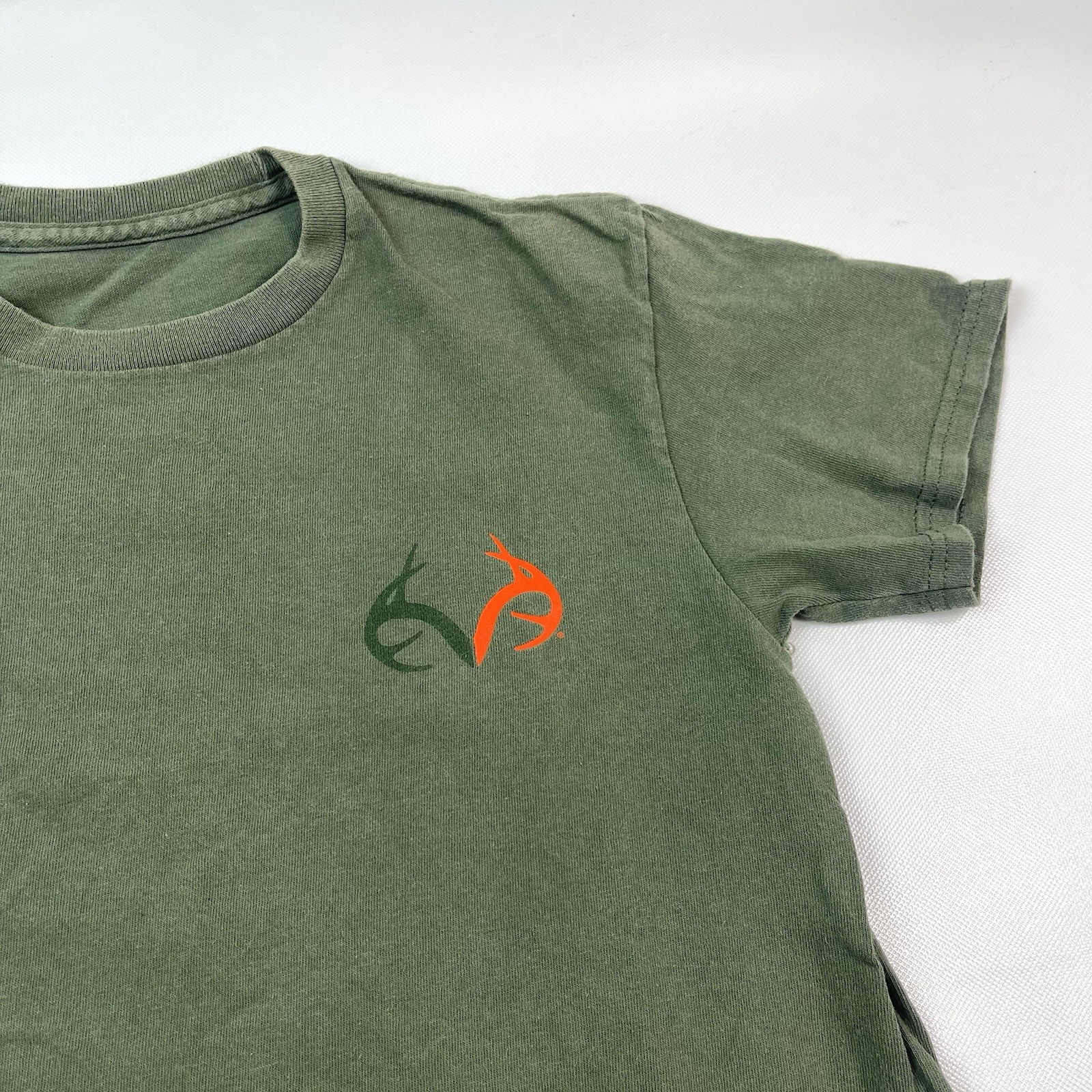 Realtree Outdoor Green Camo USA Flag Graphic Hunting T-Shirt Men’s Size S gallery