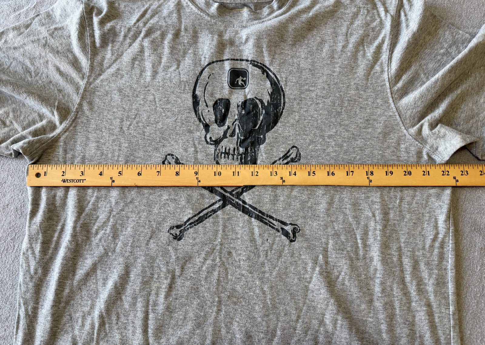 Vintage AND 1 Skull “Play At Your Own Risk” double sided gray T-Shirt Men Size L gallery