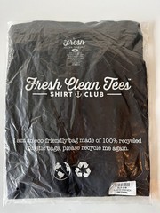 Fresh Clean Threads – Super Soft – Premium T-Shirts – Tees – M/L/XL/XXL – Black