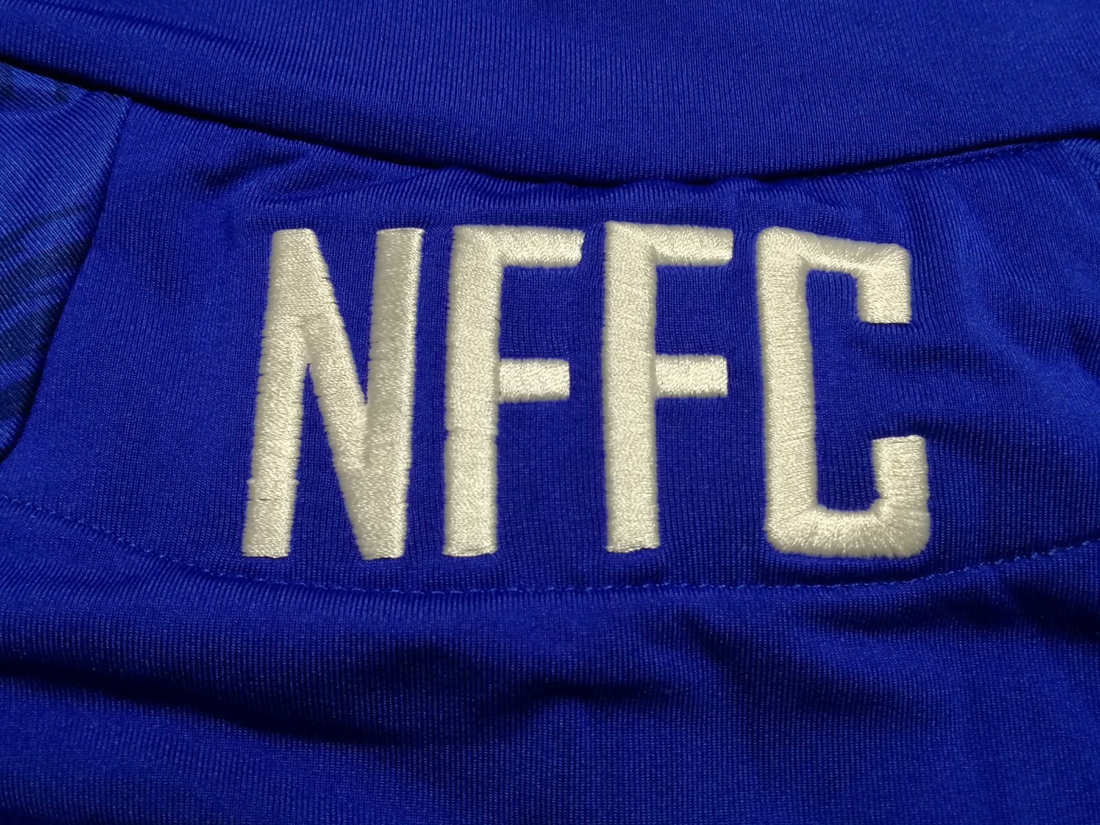 Nottingham Forest 1/4 zip football training jacket Macron size S gallery