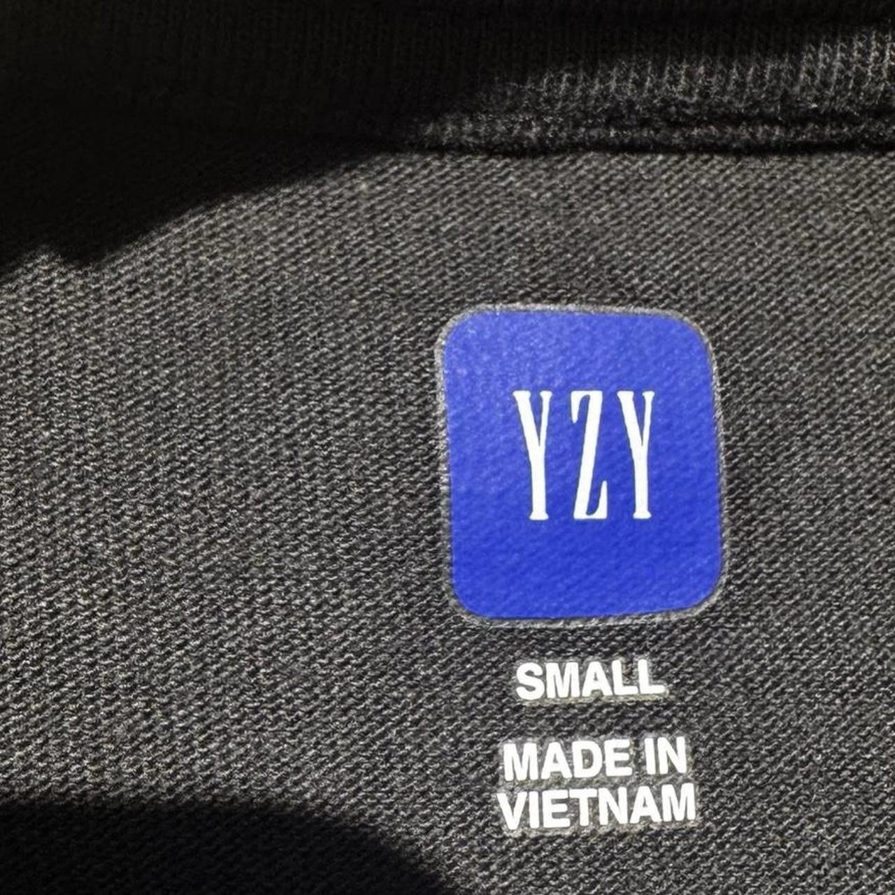 Yeezy Gap Balenciaga Black Dove 3/4 Sleeve Black ( Small ) gallery