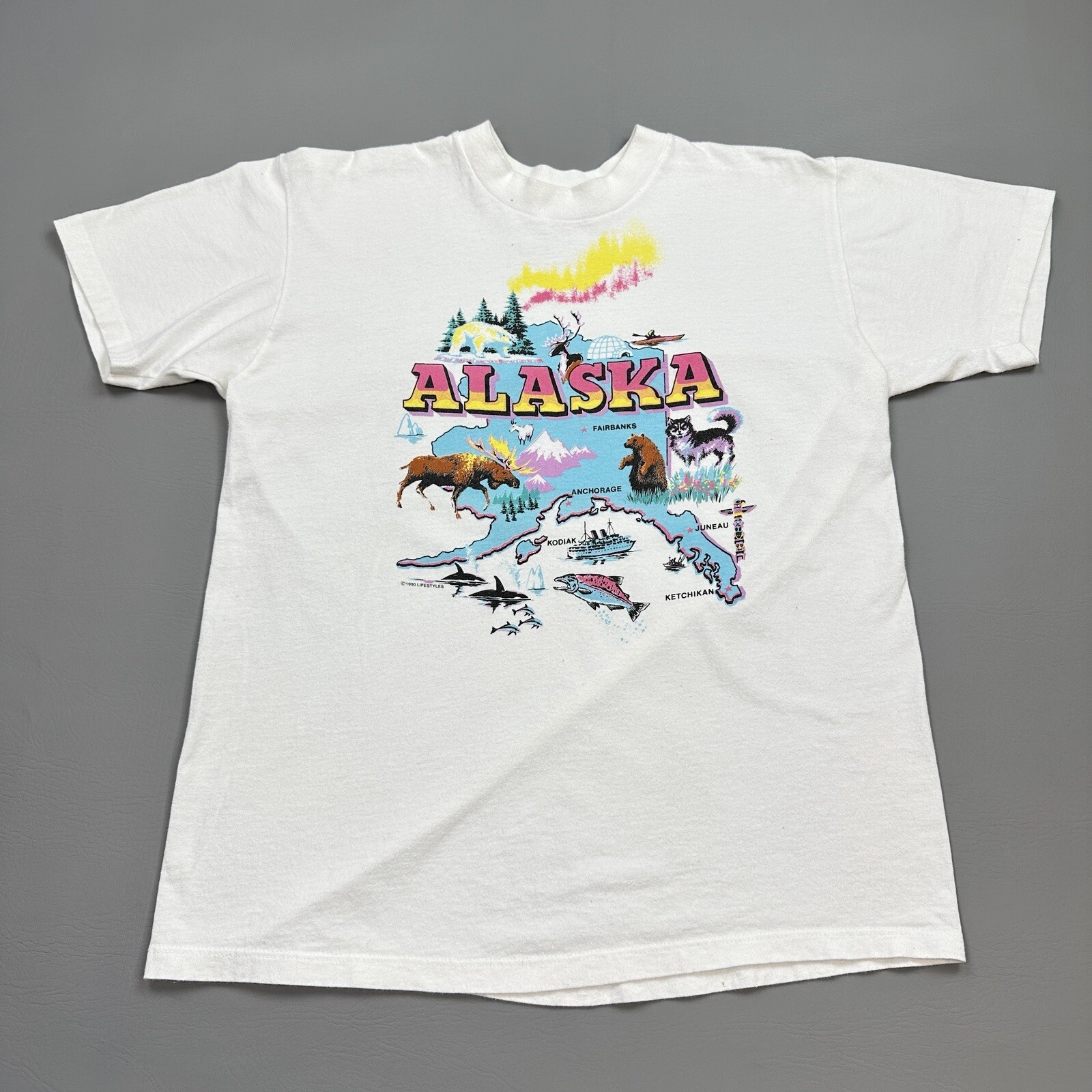 Vintage Lifestyles Shirt Mens Large White Alaskan Wildlife Colorful Nature 90s