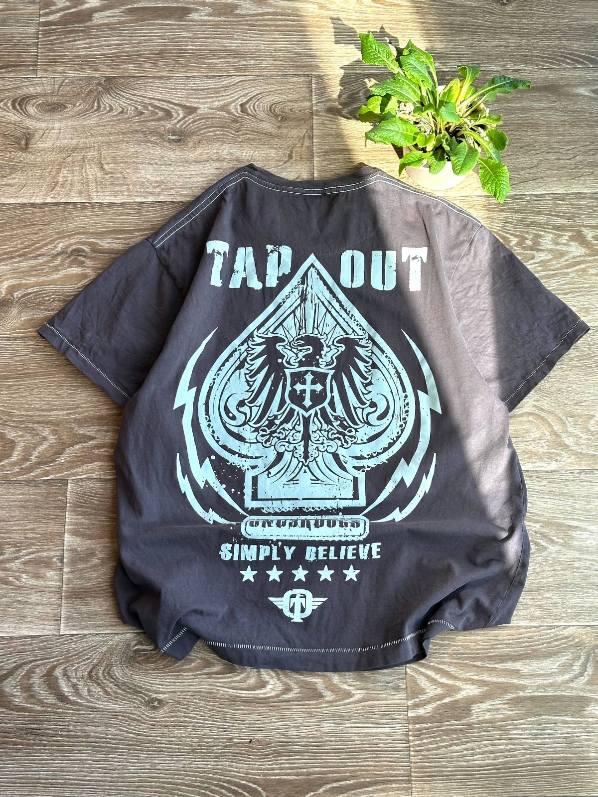 Tapout Crazy Vintage Y2K Logo Skull Tee T Shirt Mens Size XL Brown
