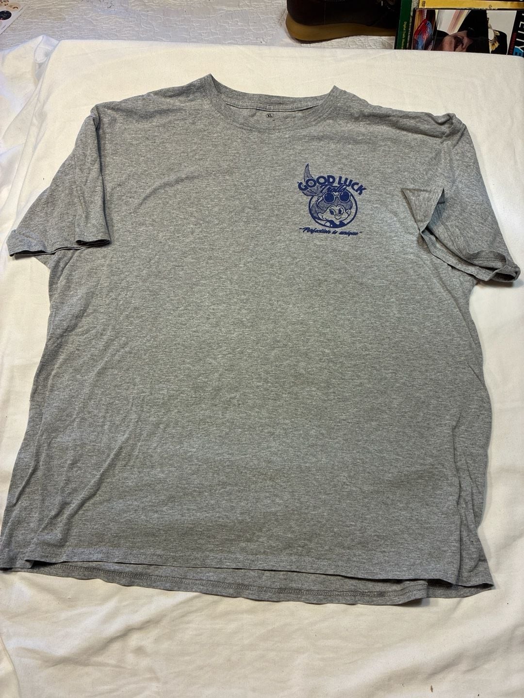 Good Luck Trolls Limited Edition Graphic T-Shirt Gray XL gallery