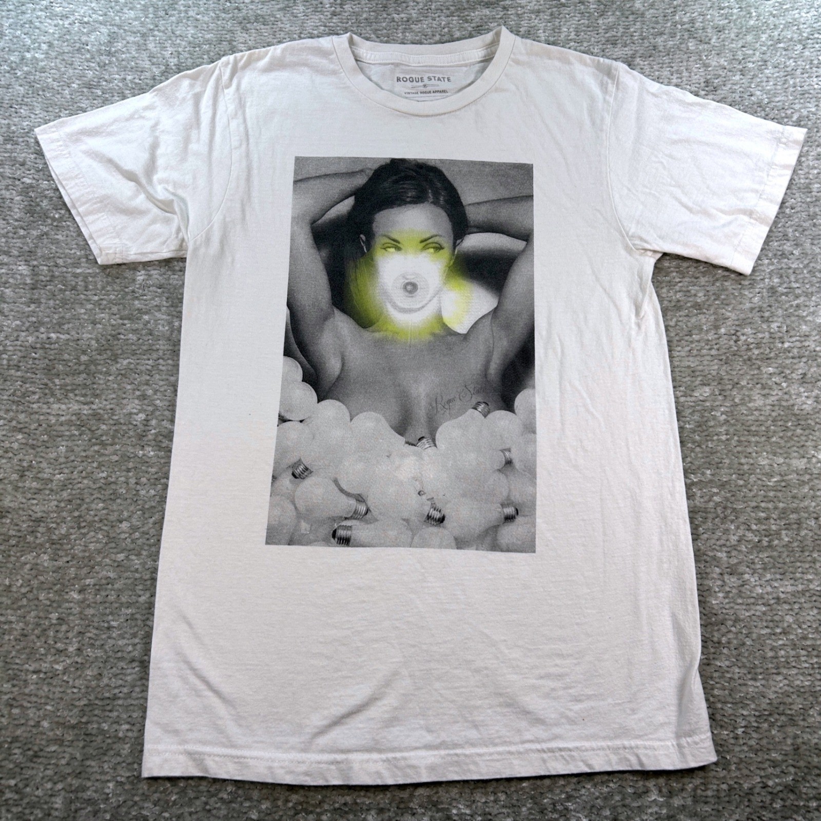 Rogue State Graphic Tee 100% Cotton Small White Photo Print Edgy Streetwear gallery