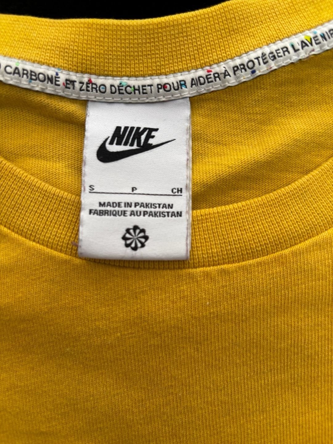 Nike Sportswear Revival Move To Zero Heavyweight T-Shirt in Vivid Sulfur gallery