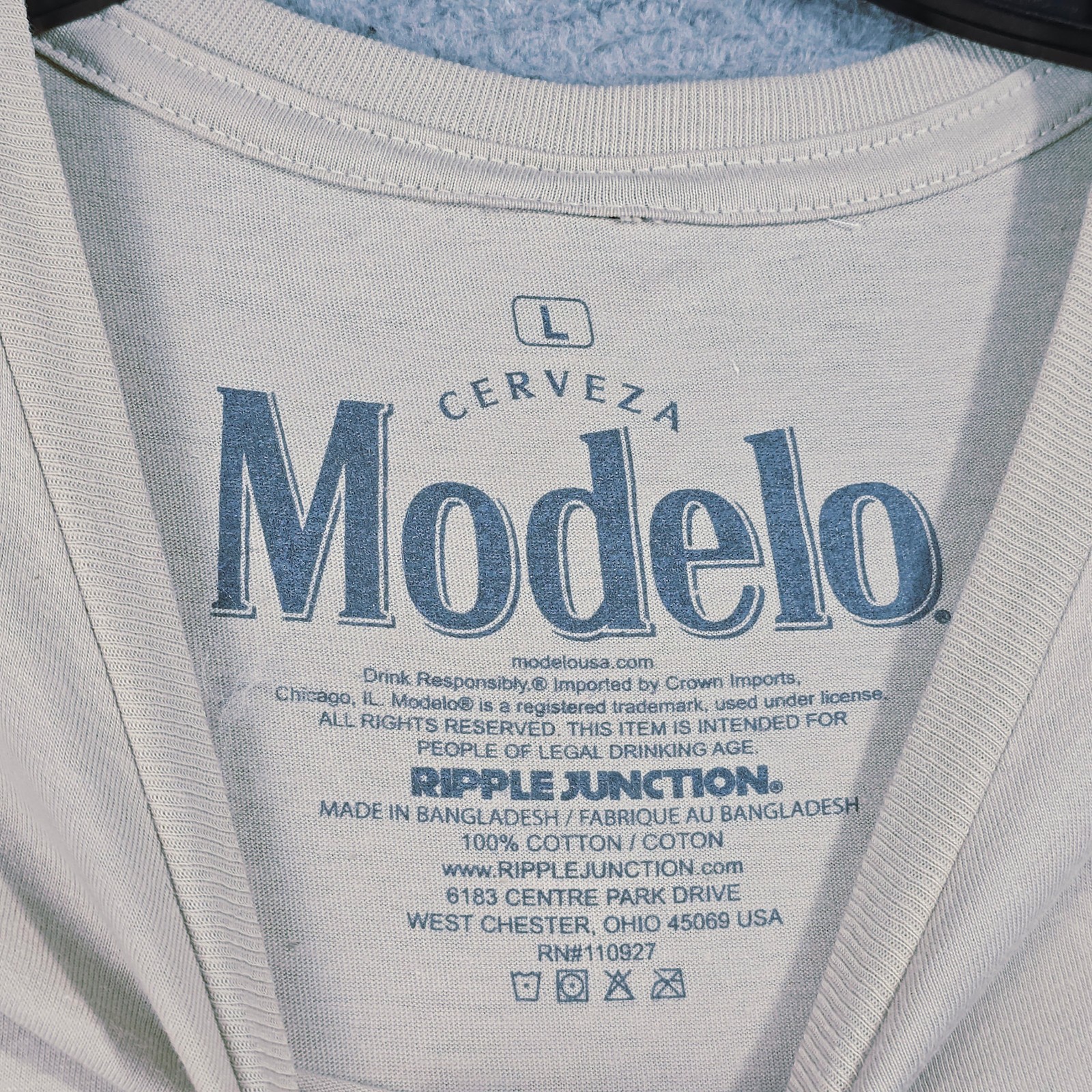 MODELO SHIRT MENS Large Beige Beer Casual Cervesa Logo Lager NWT gallery