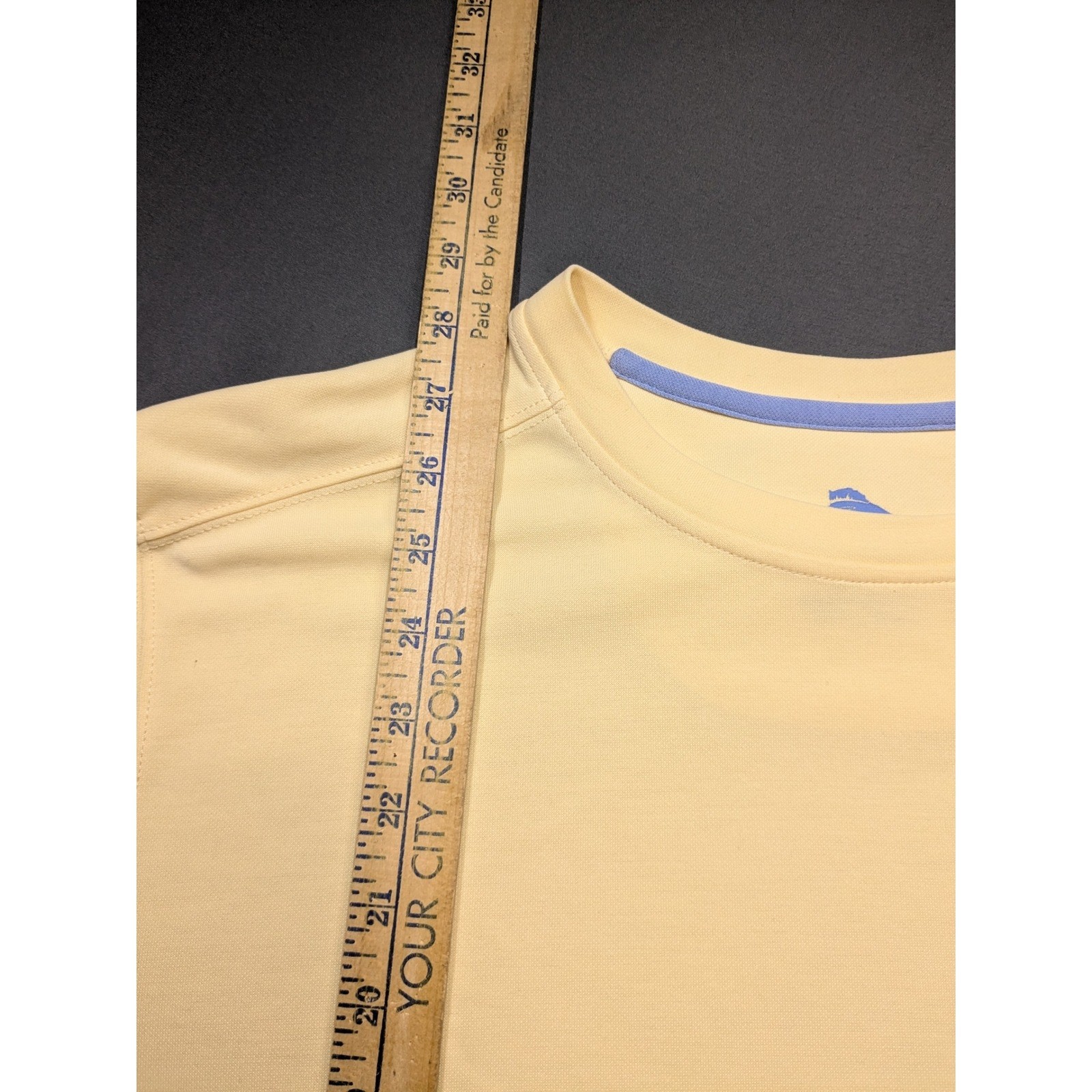 Tommy Bahama Mens Yellow Tencel Lyocell Blend Short Sleeve T-Shirt Size M gallery