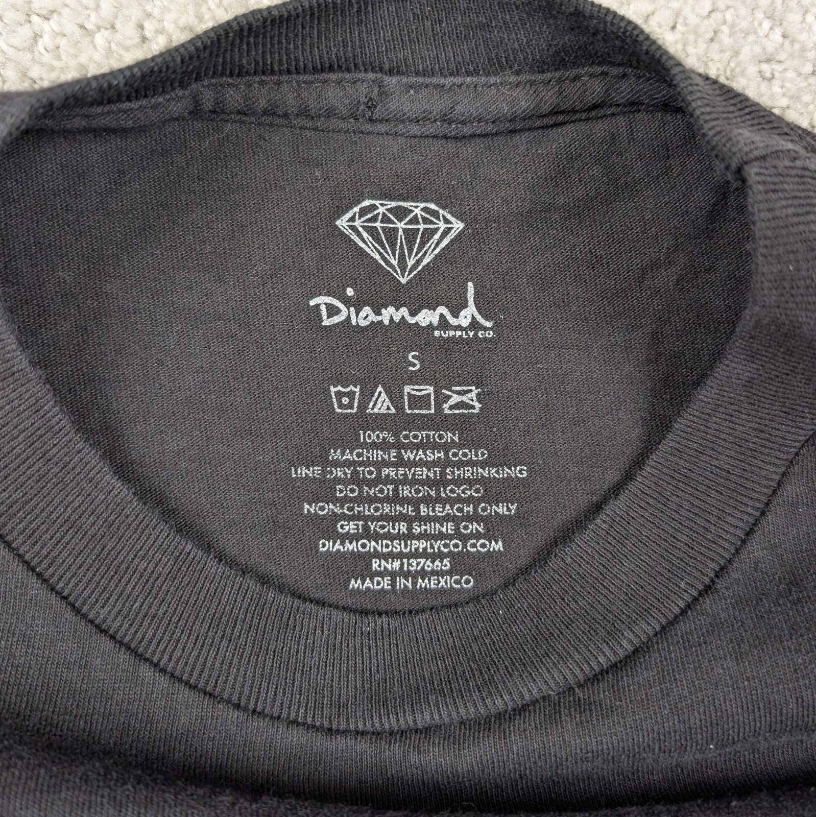 Diamond Supply Co. Dragon Shirt Mens Small Black Japan Box Logo Skate Streetwear gallery