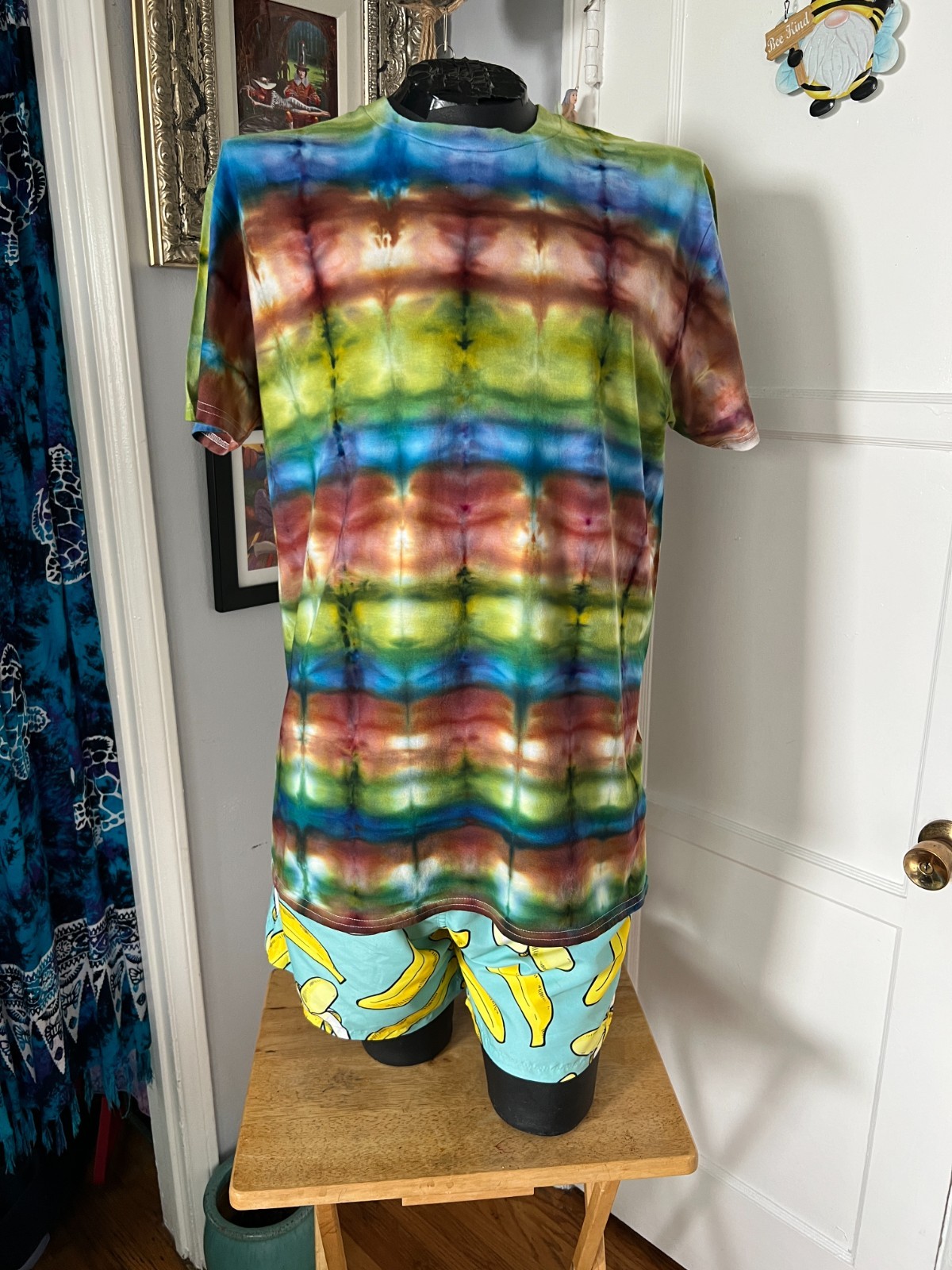 Surfer Style Ice Tie Dye T-Shirt, Unisex L SS, Avocado Blue & Brown gallery