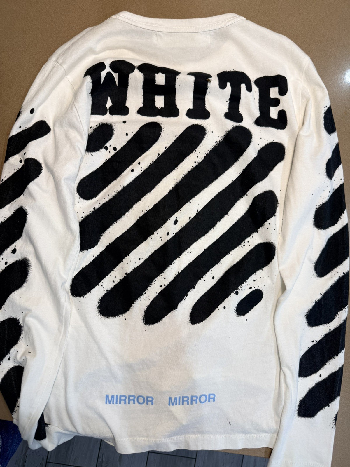 Off-White T-Shirt Tee Spray Diagonal Lines Men’s Size S Mirror 2013 Long Sleeve gallery