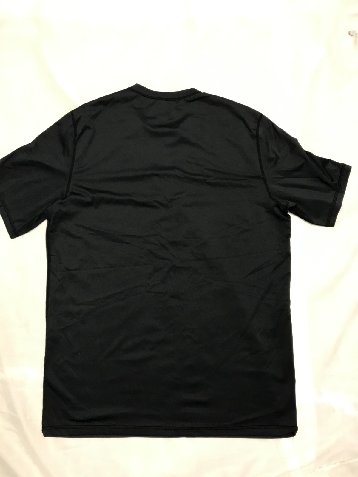 Hurley T-Shirt Mens XLarge Black Short Sleeve UPF 50 Outdoor Beach Swim Logo gallery