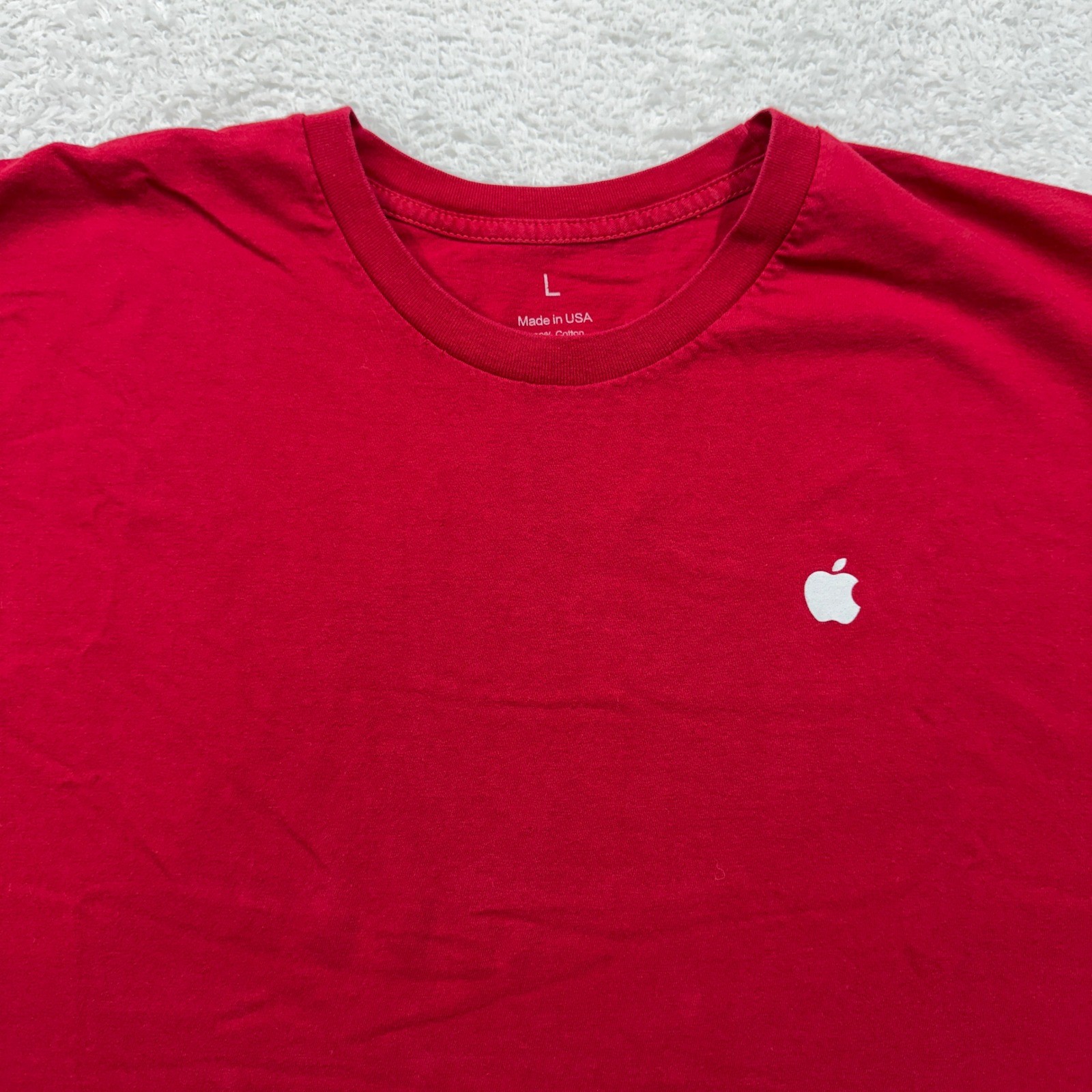 Apple Logo T Shirt Red Mens Large Cotton Made USA Casual Tee gallery