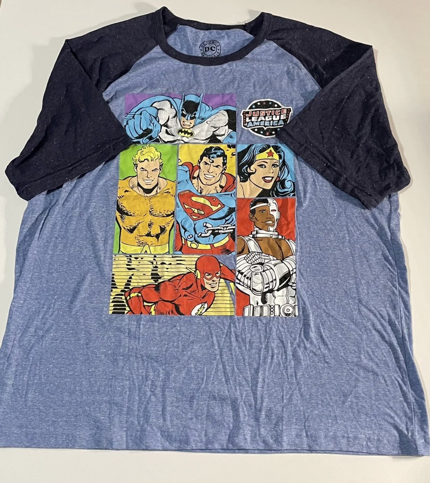 DC Marvel Mens Raglan Tee XL Batman Spiderman Aquaman Super Hero