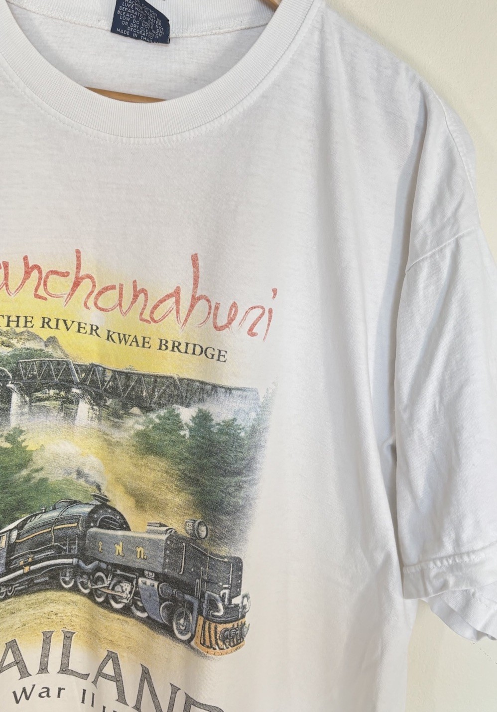 Kanchanaburi – The River Kwai Bridge Tshirt Mens XL White World War II History gallery