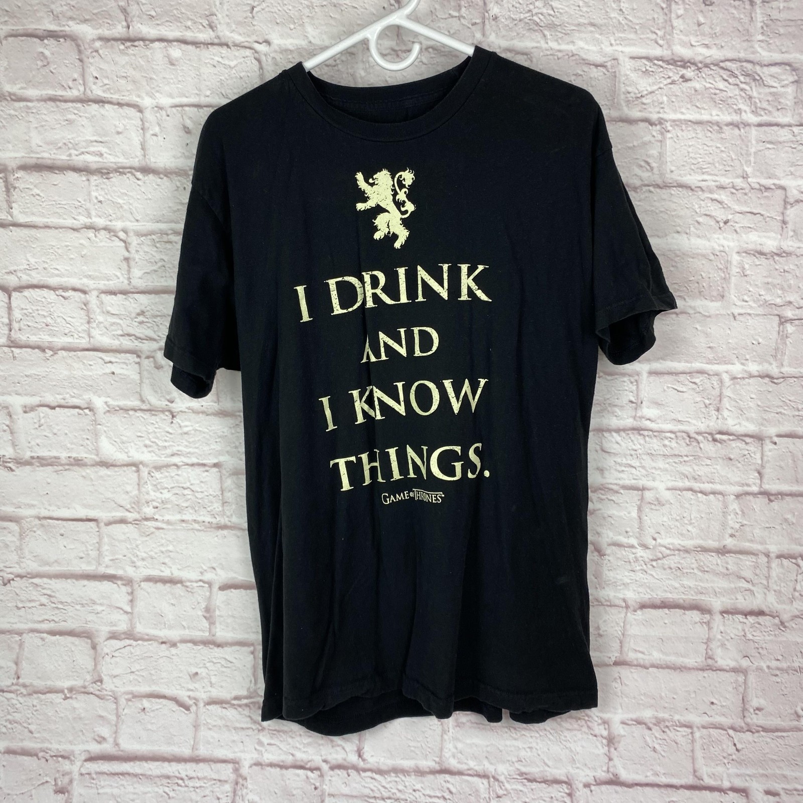 Game of Thrones Shirt Mens XL Black I Drink And I Know Things Graphic Tee Quote gallery