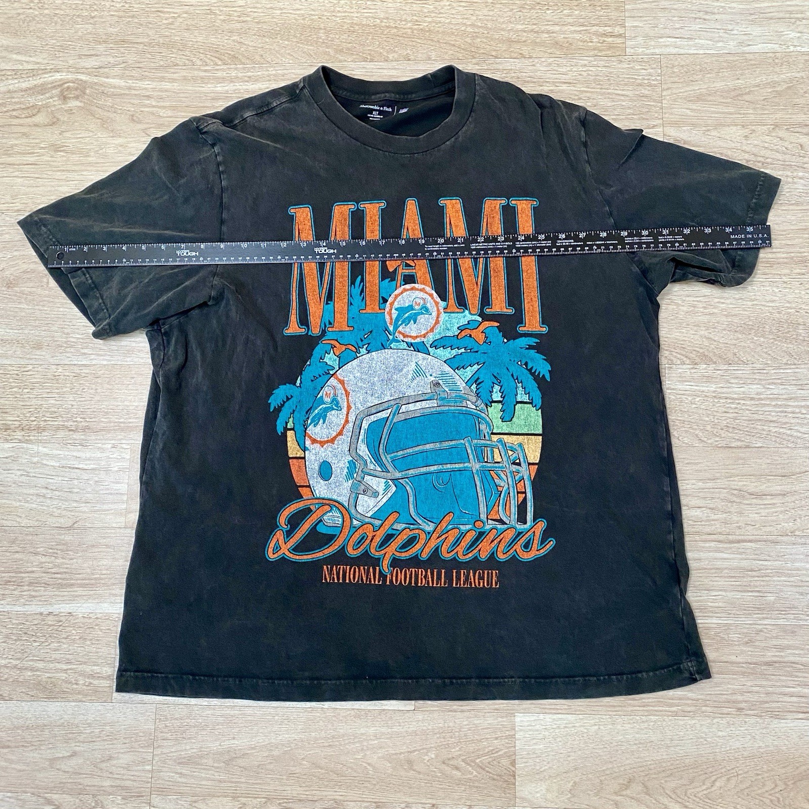 Abercrombie Fitch Miami Dolphins T-Shirt Men’s XLT TALL Faded Black Vtg Inspired gallery