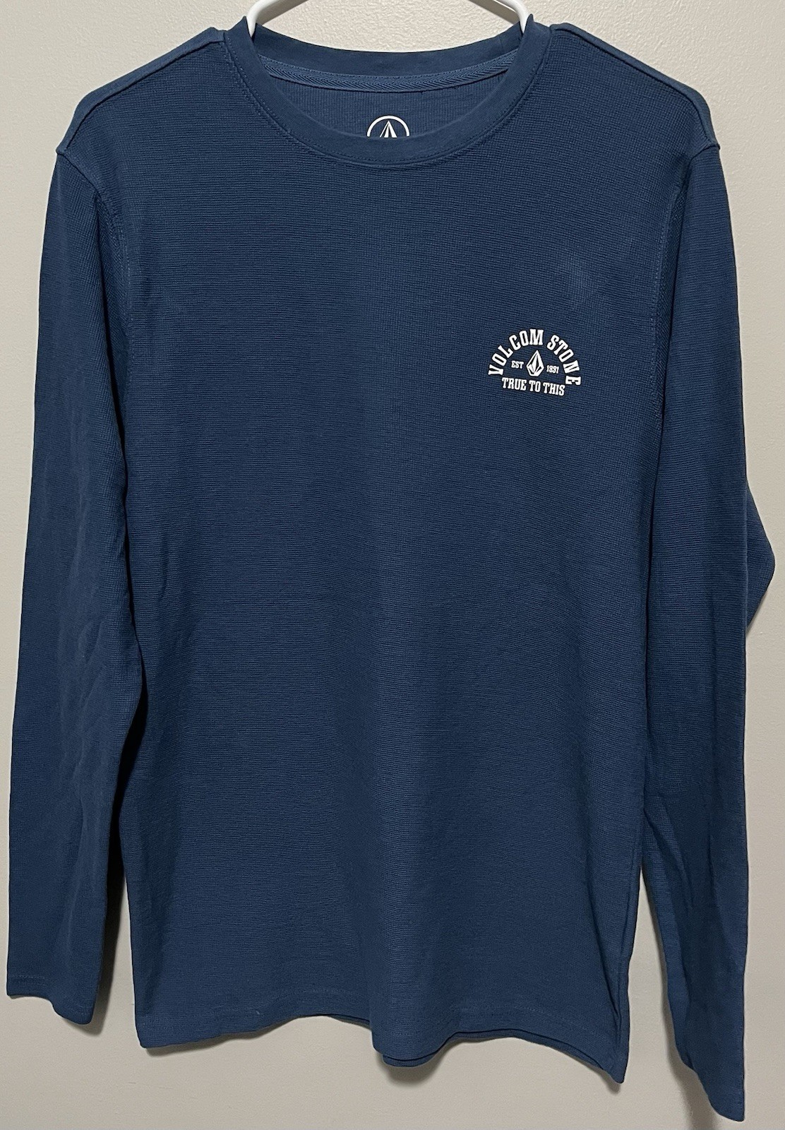 Volcom Stone “True to This” design Men’s Long Sleeve Thermal T-shirt Size S