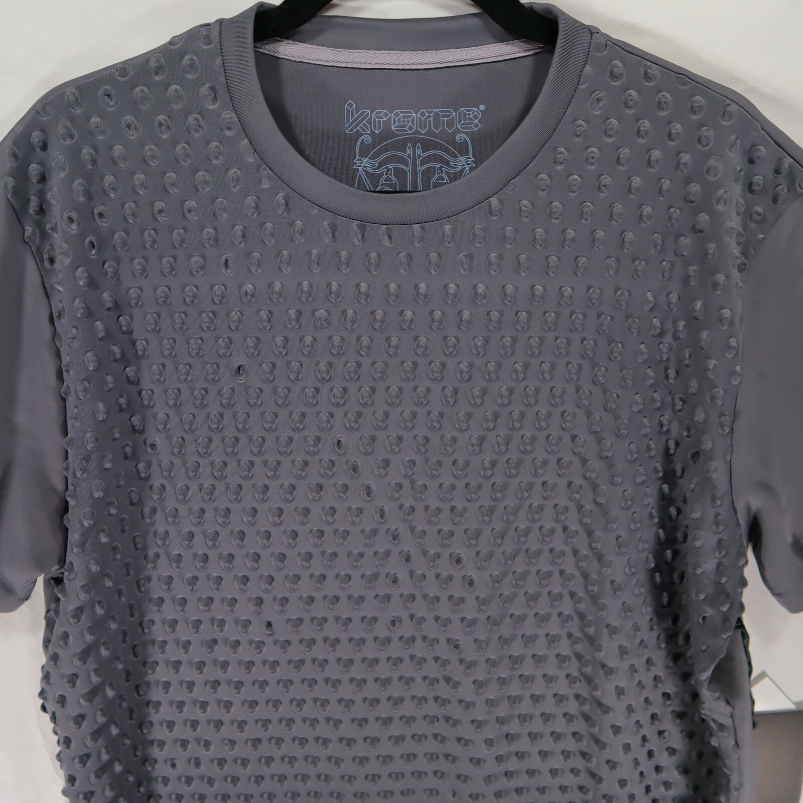 Krome L Mens T Shirt Charcoal Grey Textured Polyester Stretch Rare Textured NWT gallery
