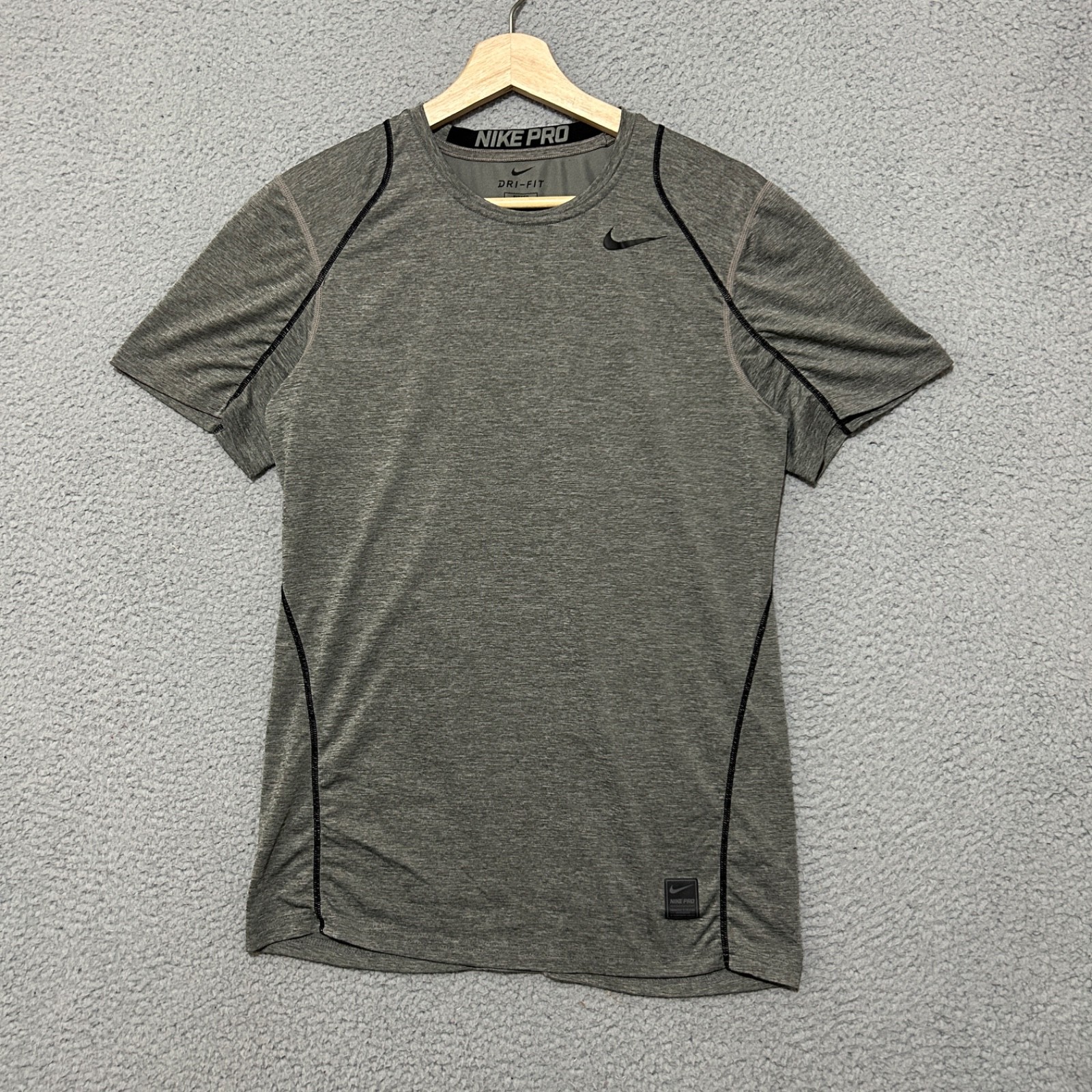 Nike Pro Shirt Men Small Gray Short Sleeve Stretch Fitted Dri-Fit