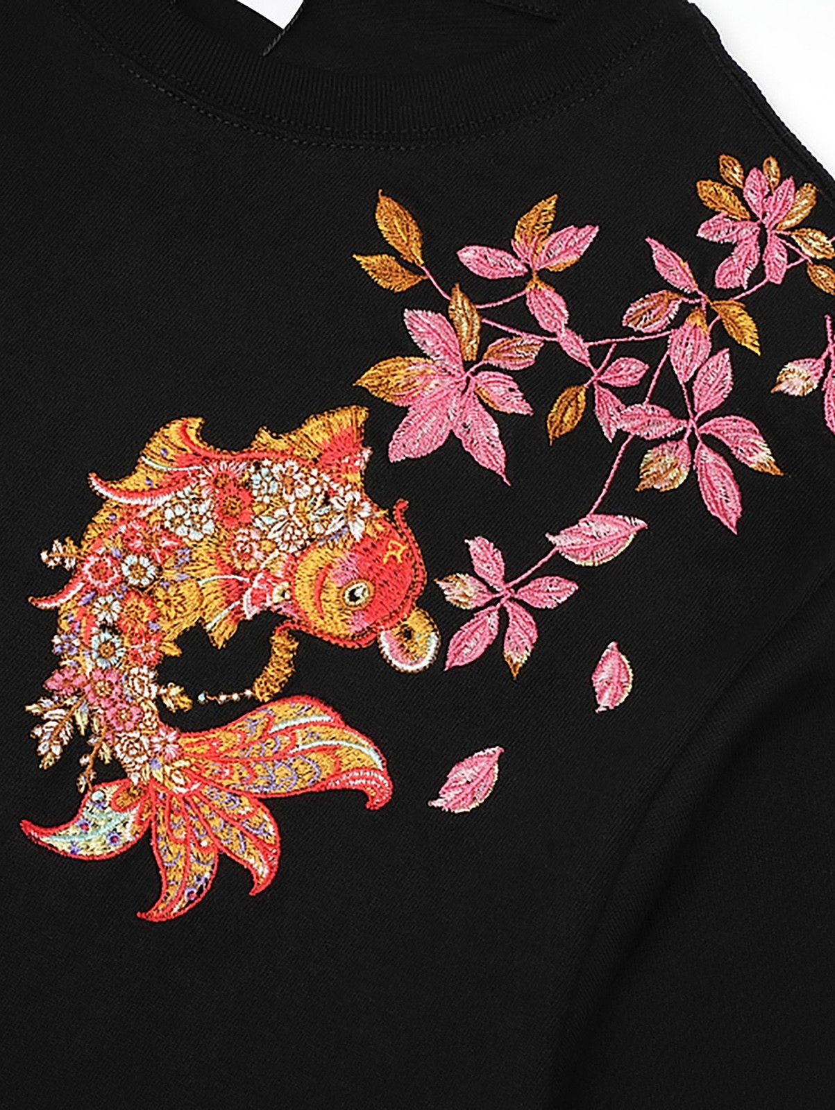 Niepce Men's Floral Koi Fish Embroidery Tee Japanese Streetwear T-Shirt gallery