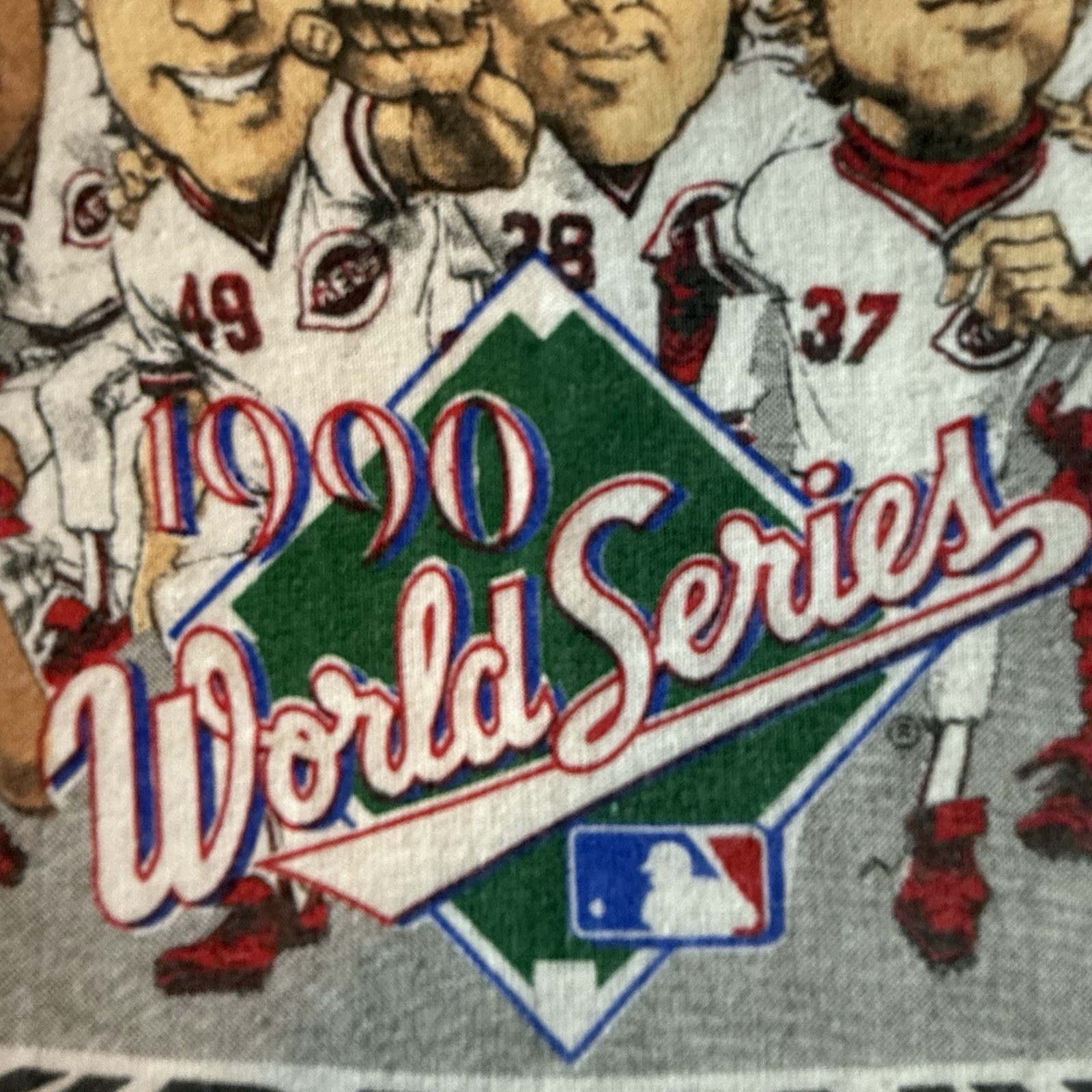 CINCINNATI REDS 1990 World Series Champs Licensed T-Shirt. LARGE Dead Stock VTG gallery