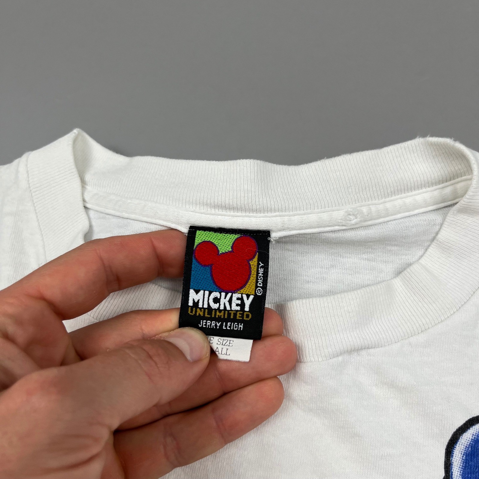 Mickey Unlimited T-Shirt Mens OSFA White Disney Characters American Flag Vintage gallery