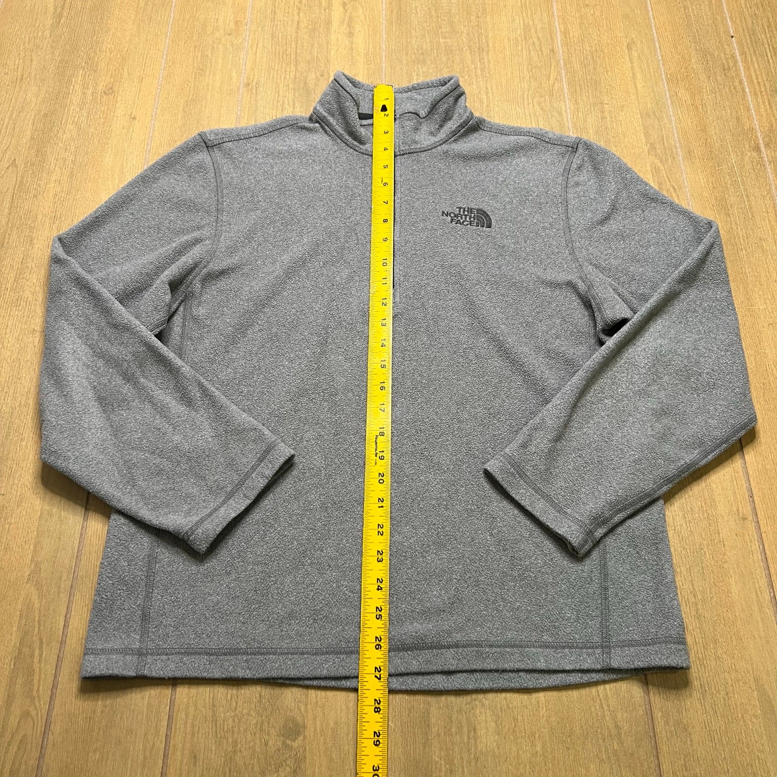 The North Face gray 1/4 zip lightweight pullover fleece jacket Men Sz M gallery