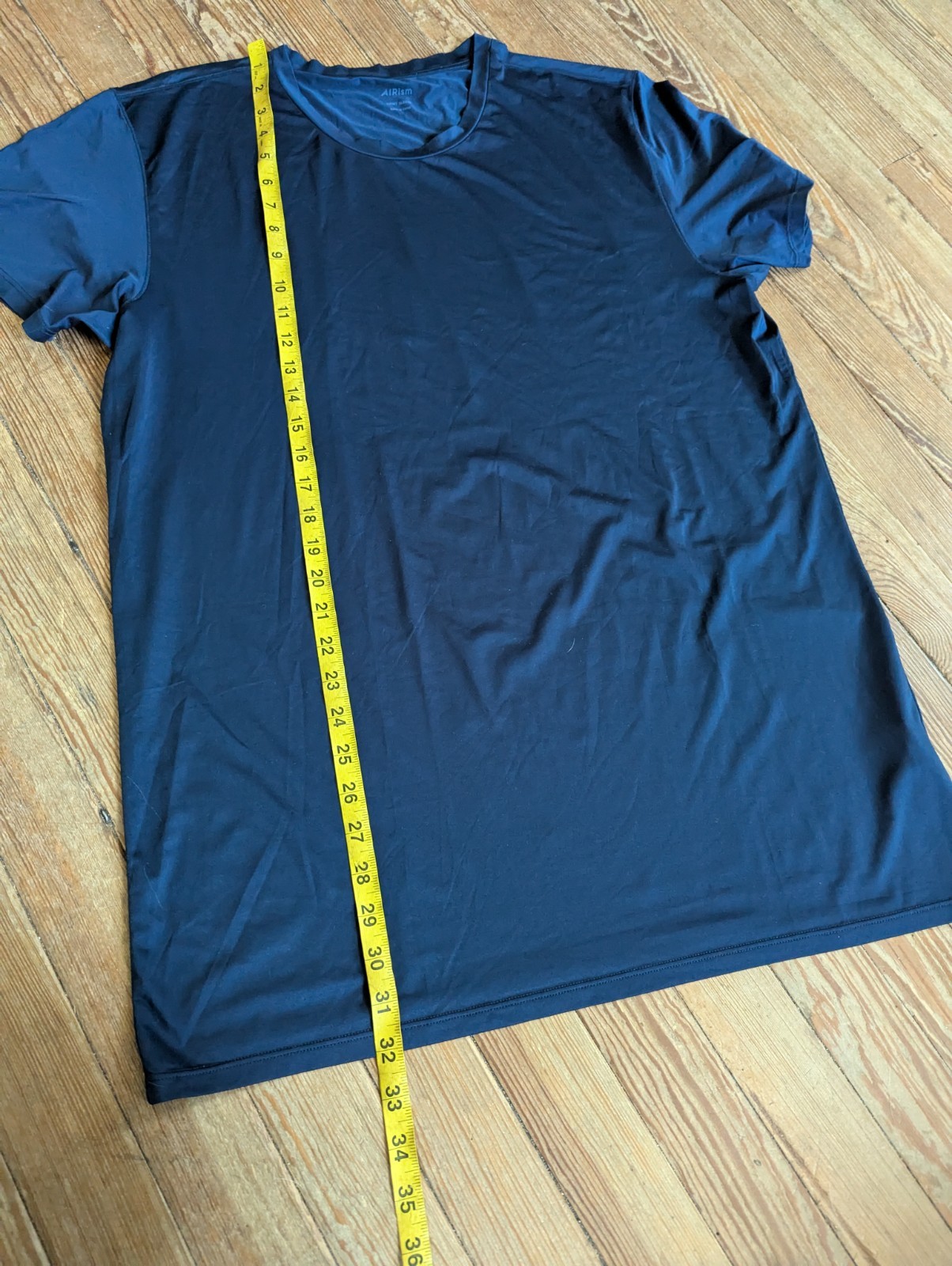 Uniqlo Airism T Shirt Mens Size XL Navy Blue Thin Lightweight Short Sleeve gallery