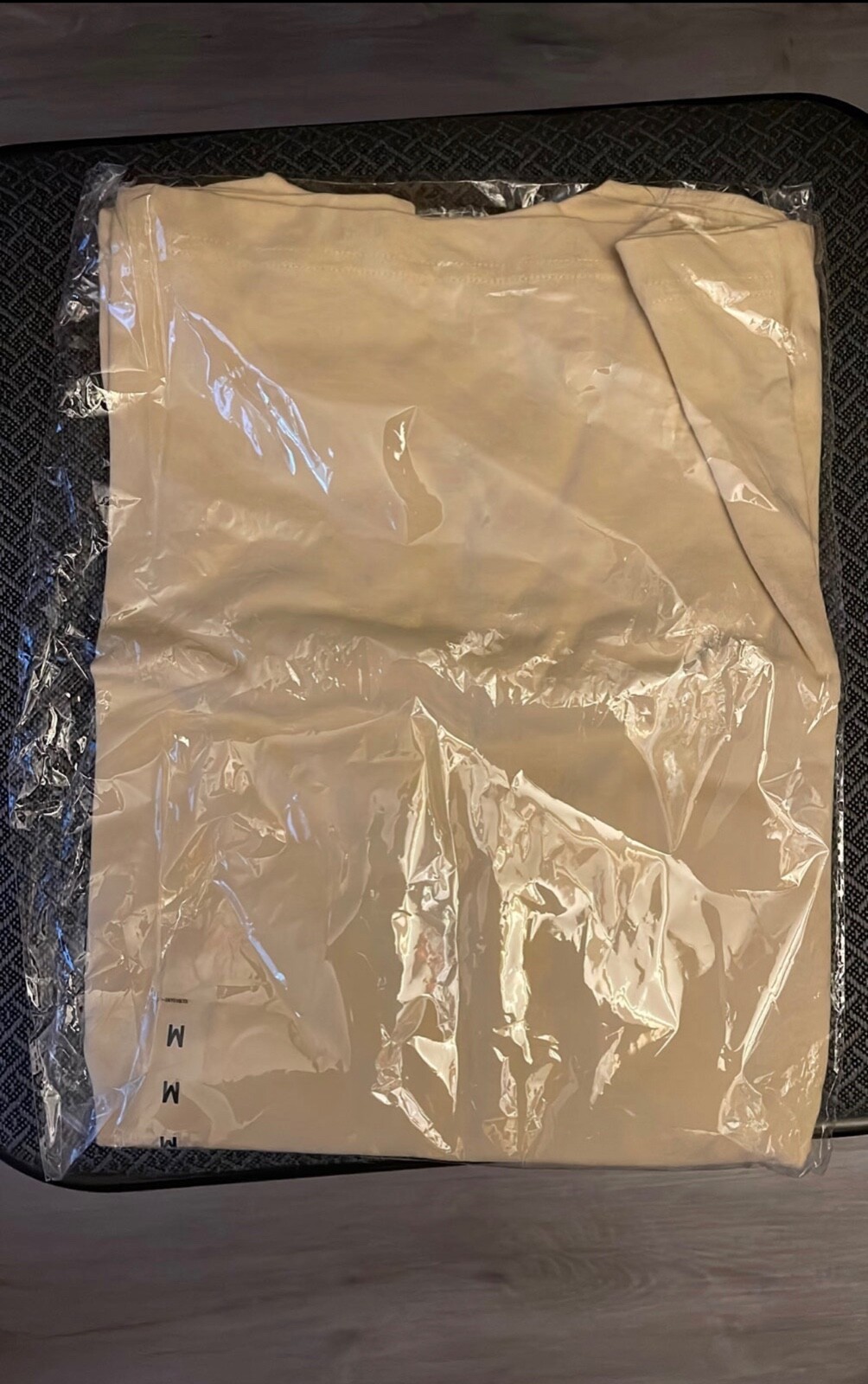 spyxfamily uniqlo shirt, Anya yellow shirt, medium size, sold out , with tags  gallery
