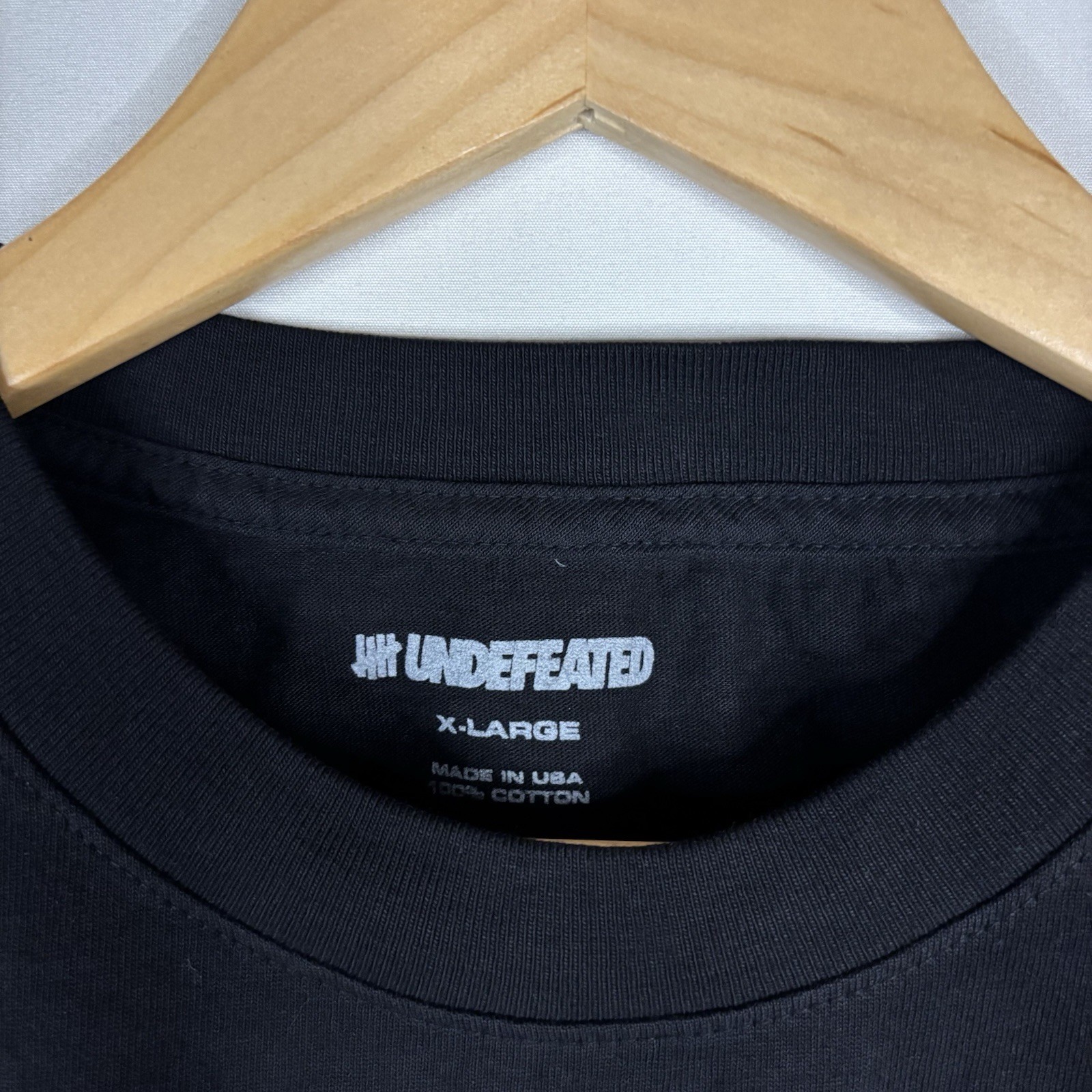 RARE 2017 Undefeated Worldwide Shirt Nike Air Max 97 Sneaker Release Tee Sz XL gallery