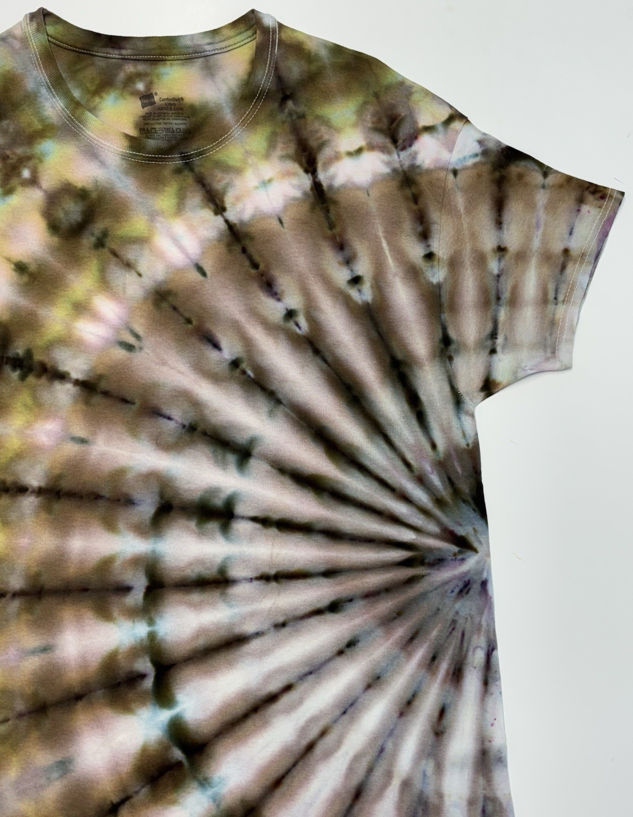 Hanes Handmade Ice Dye Unisex Adult T-Shirt Size Large Color Wild Thing Tee NEW gallery