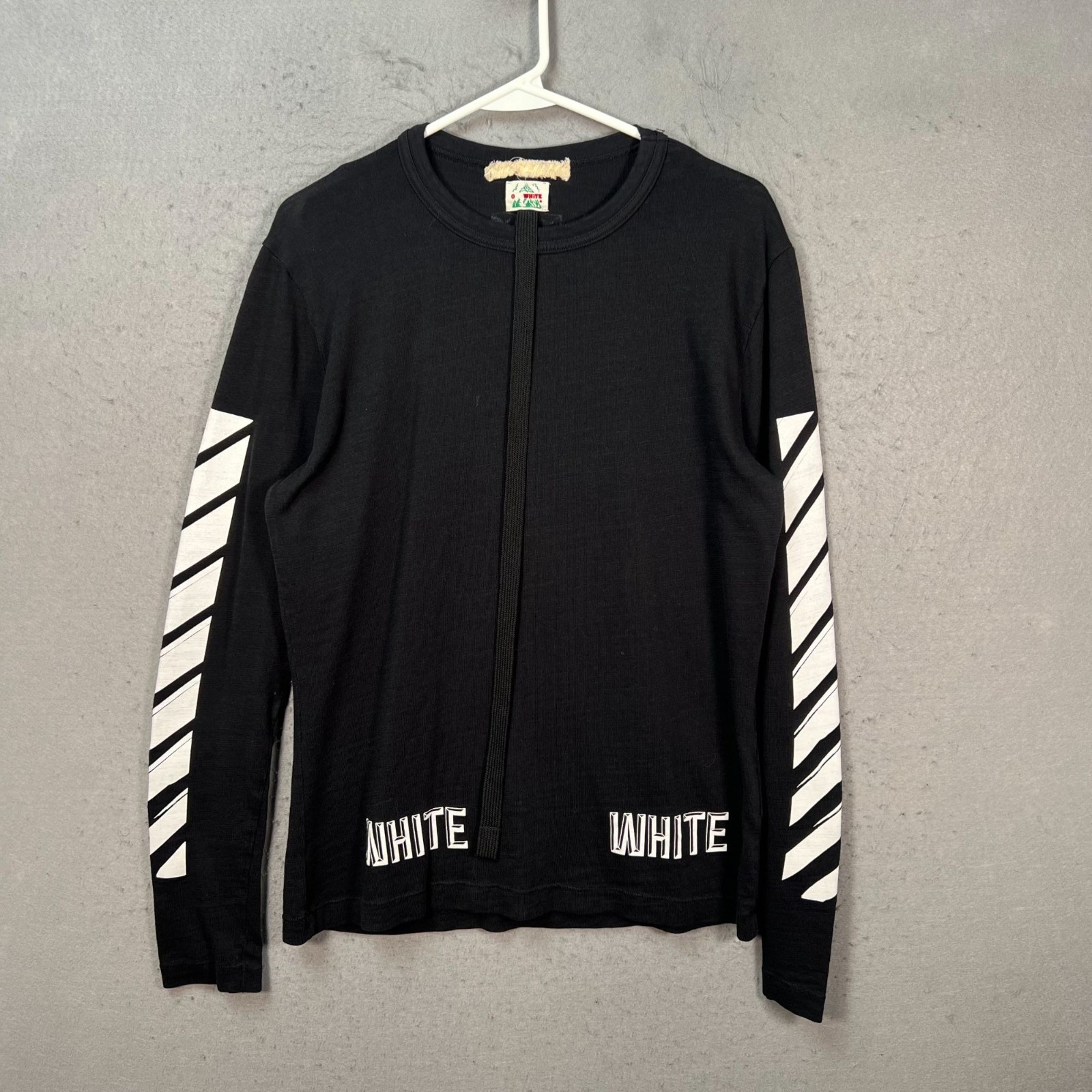 Off-White Mens Size Small Black Long Sleeve Graphic T-Shirt gallery