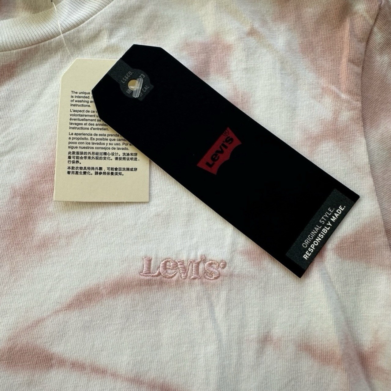 NWT Levi’s Tie Dye T-Shirt | Size Small gallery